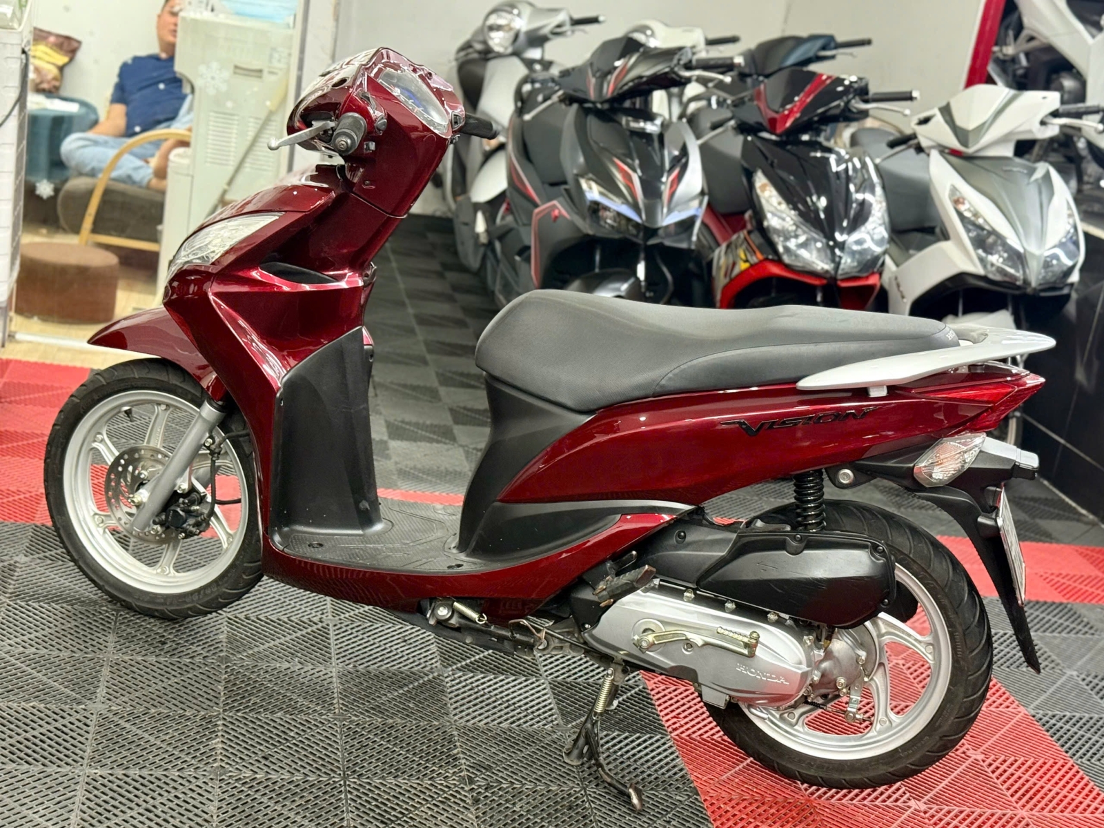 Honda Vision 2013 59S1-72112