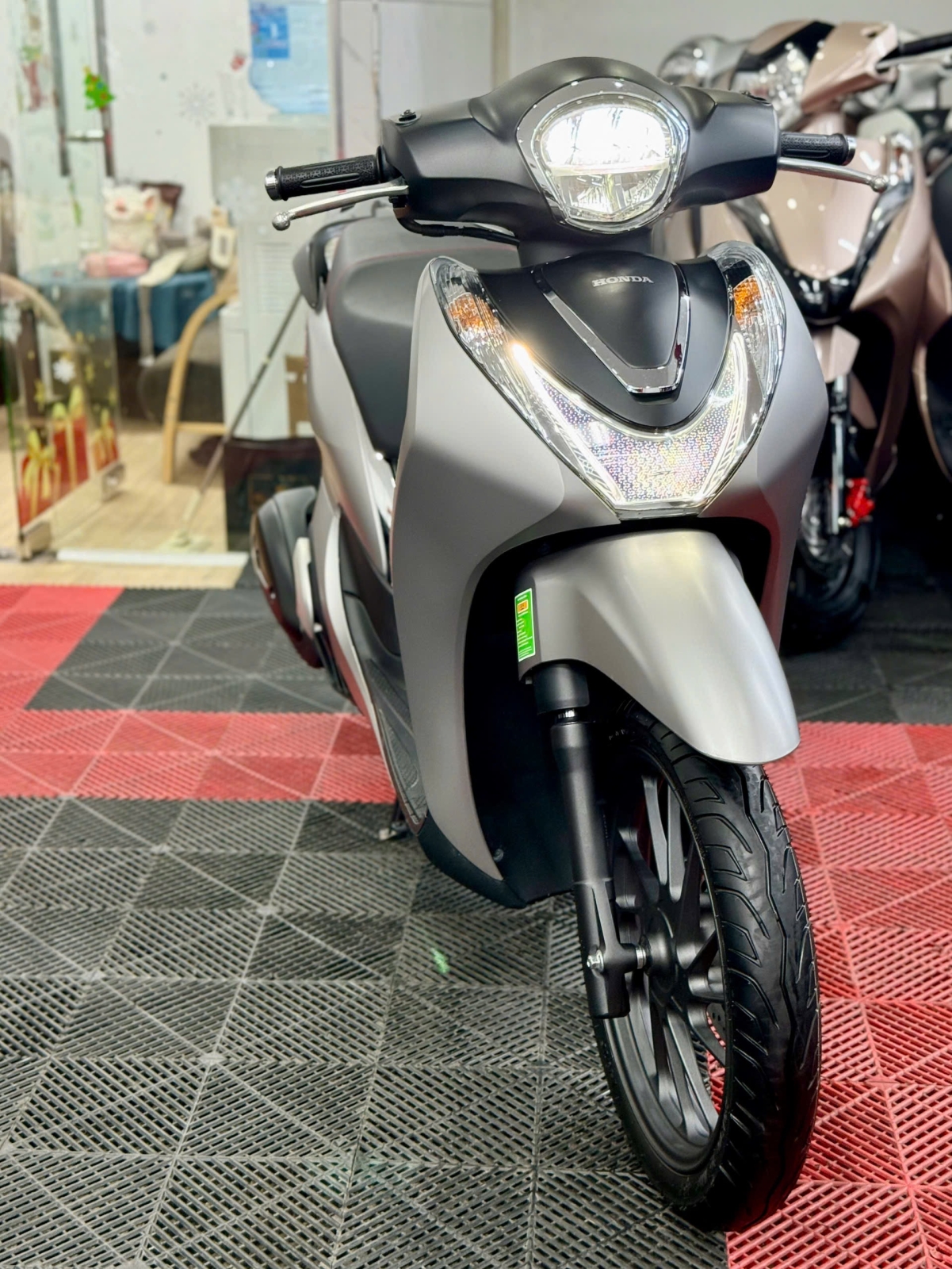 Honda SHmode 2025 68AB-21483