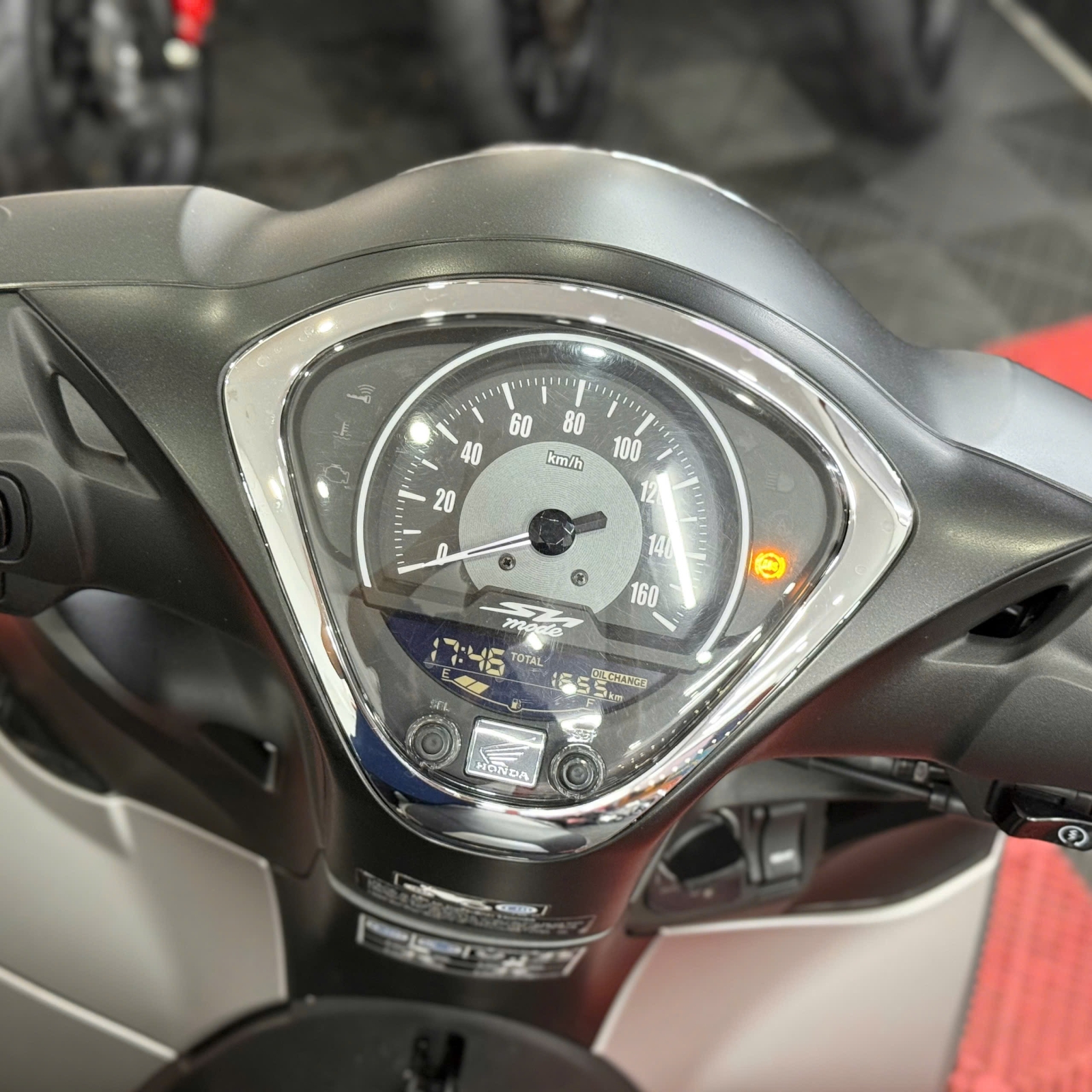 Honda SHmode 2025 68AB-21483