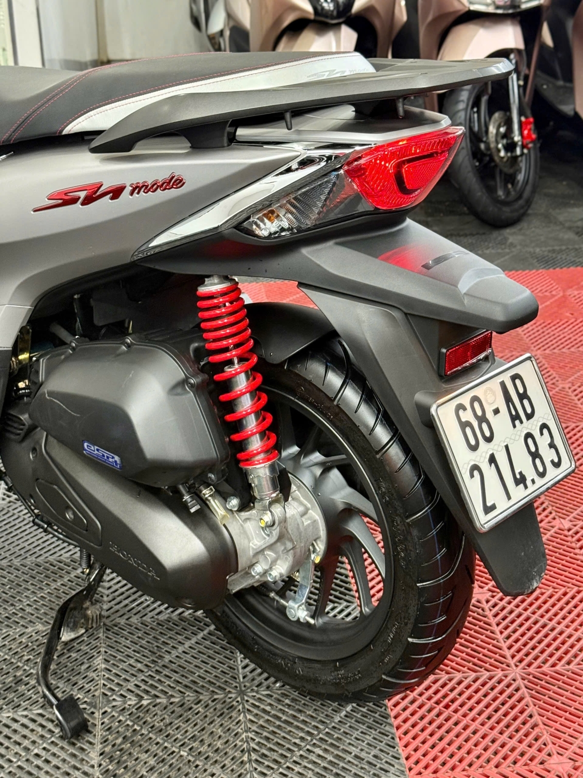 Honda SHmode 2025 68AB-21483