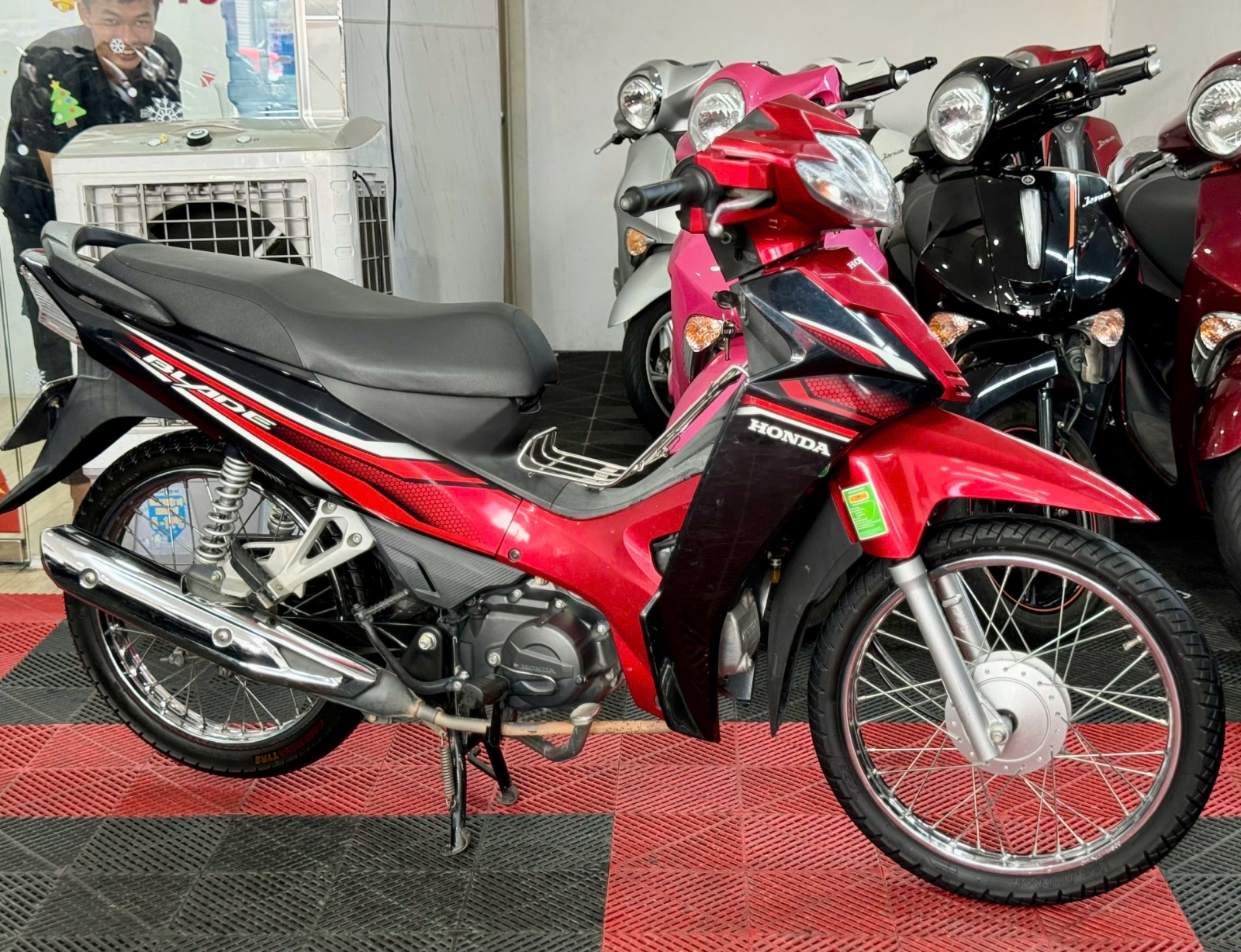 Wave Blade 2021 72D1-49291