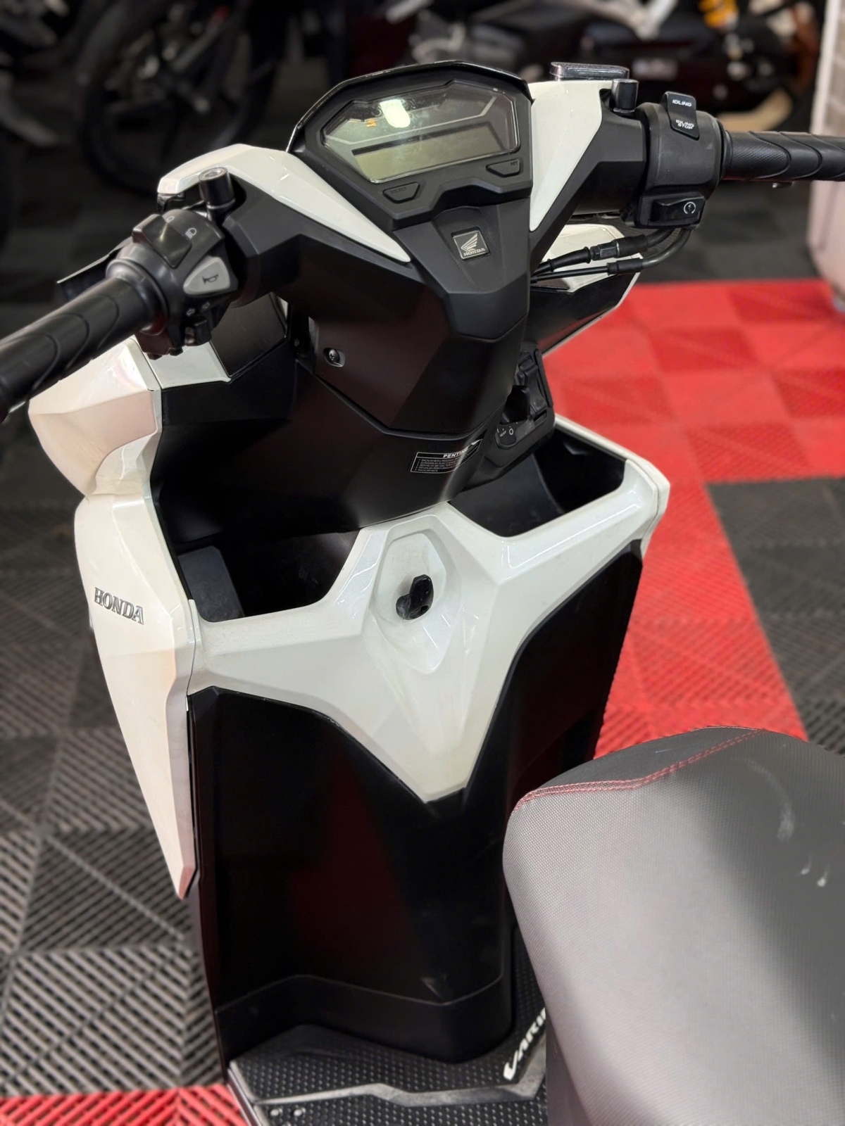 Vario 150 2022 67L2-47084