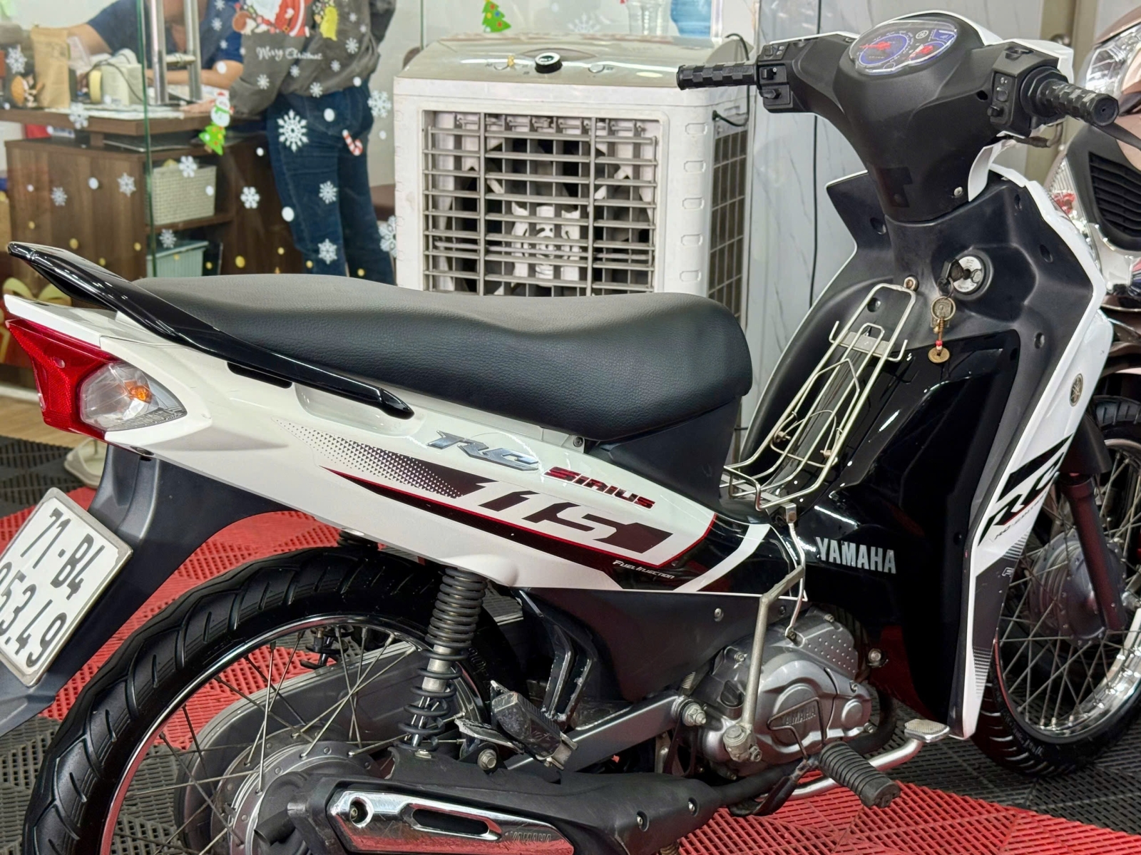 Sirius FI 2019 71B4-05349