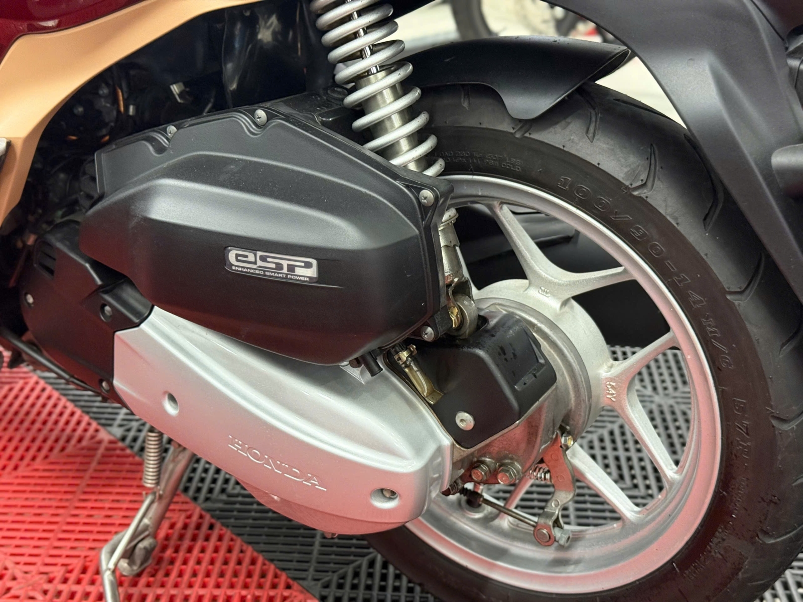 SH mode 2019 CBS 62AA-07878