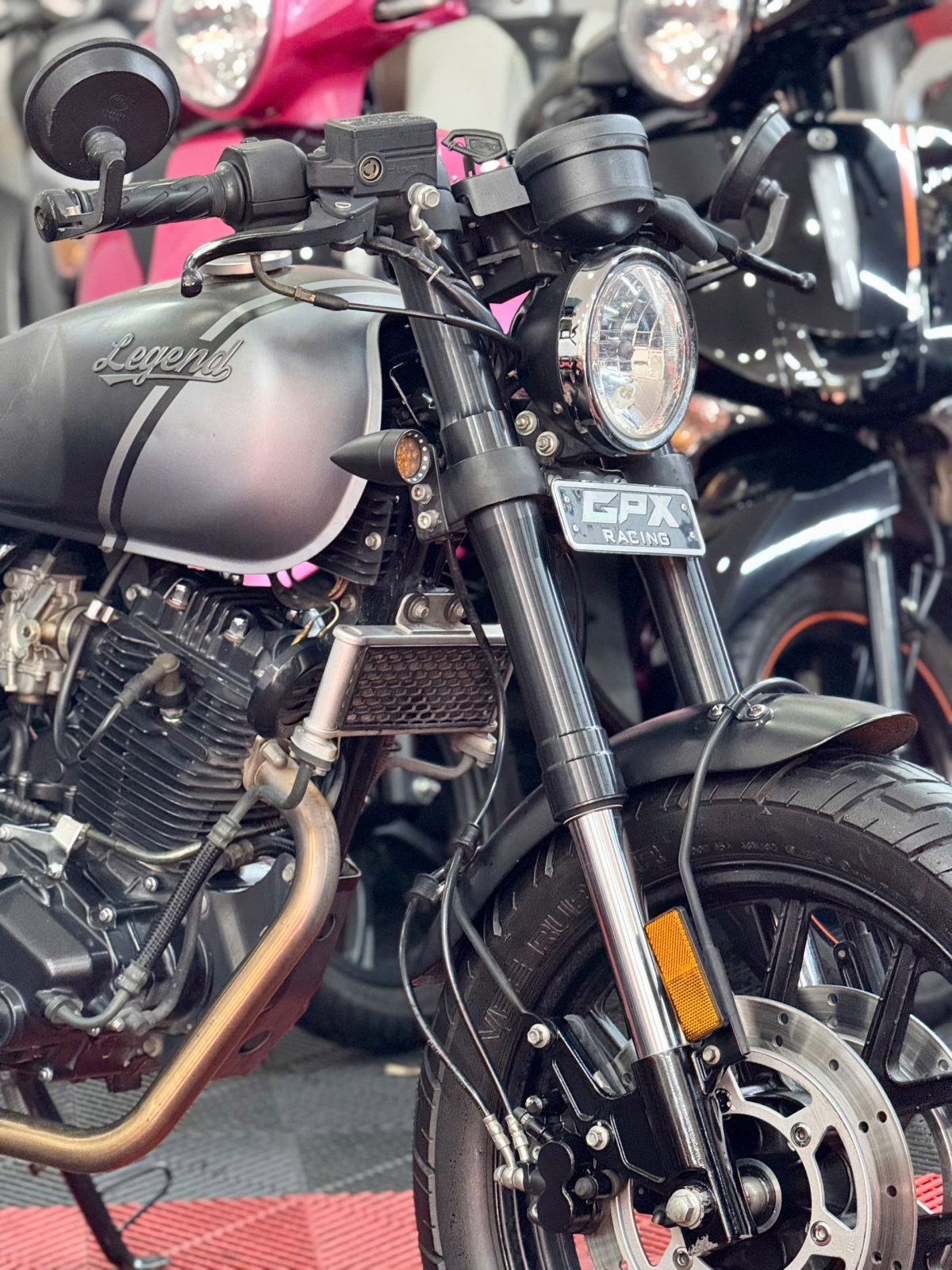 GPX Legend 200 2021 61A1-02423