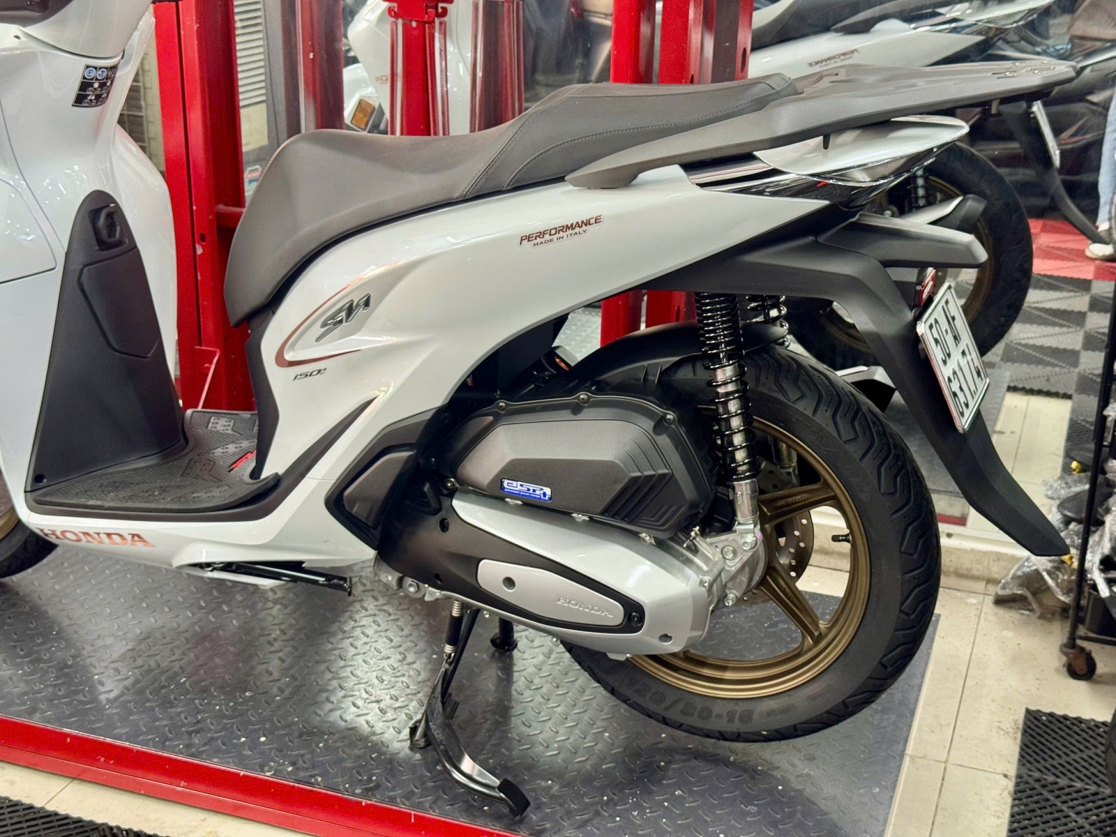SH 150i Nhập Ý bản Special New Concept 600KM 50AF-63174