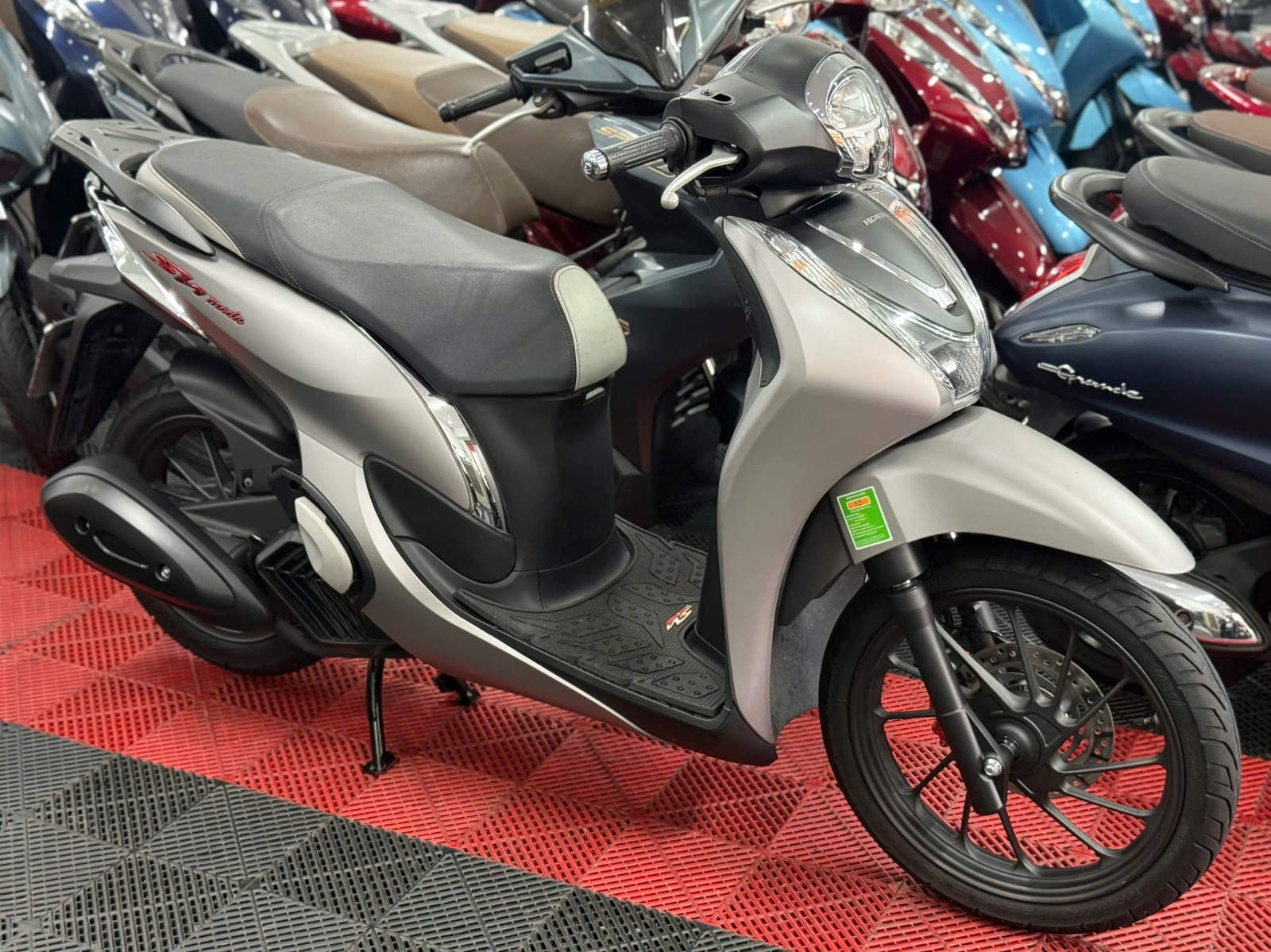 HONDA SH MODE 125 ABS 2025 5000KM 59X3-90177