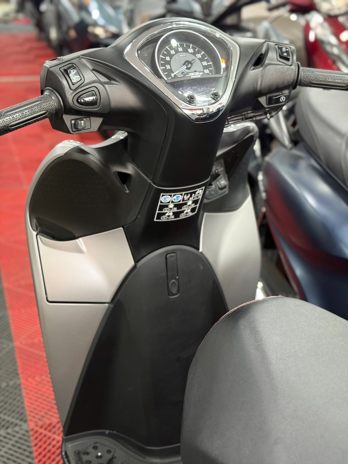 HONDA SH MODE 125 ABS 2025 5000KM 59X3-90177