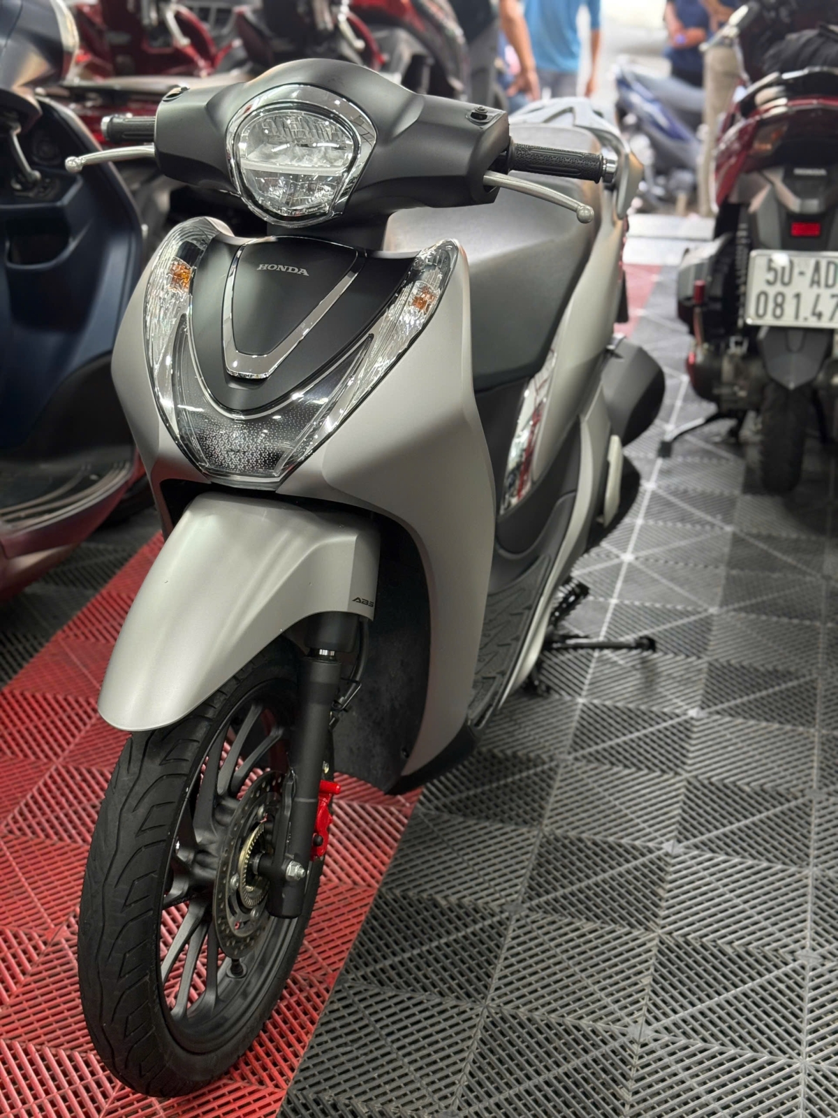 HONDA SH MODE 125 ABS 2025 5000KM 59X3-90177