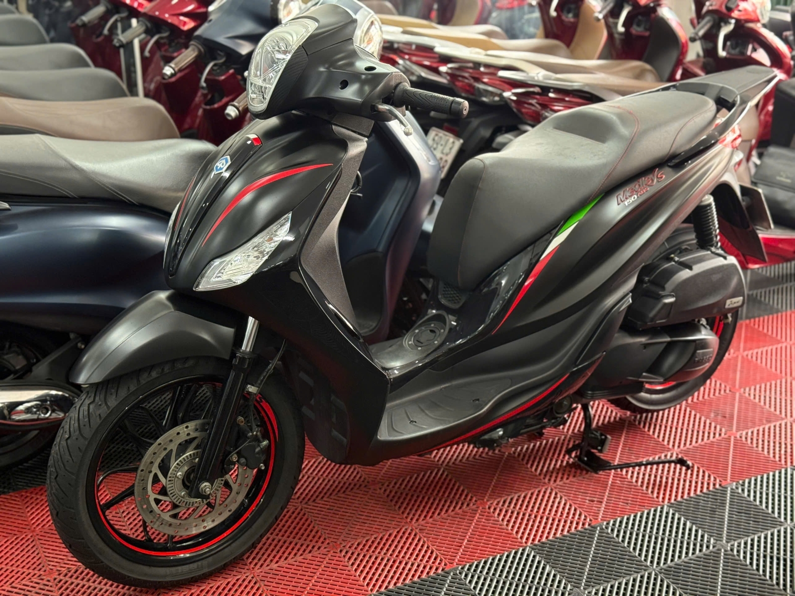 PIAGGIO MEDLEY 150 2 kênh ABS 59C2-89456