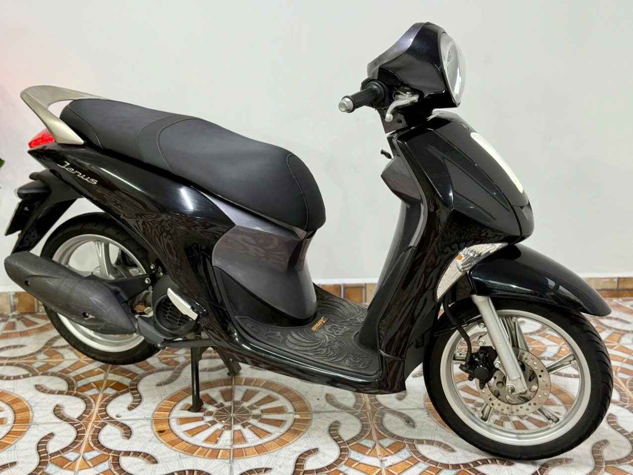 Janus 2020 59S3-38320