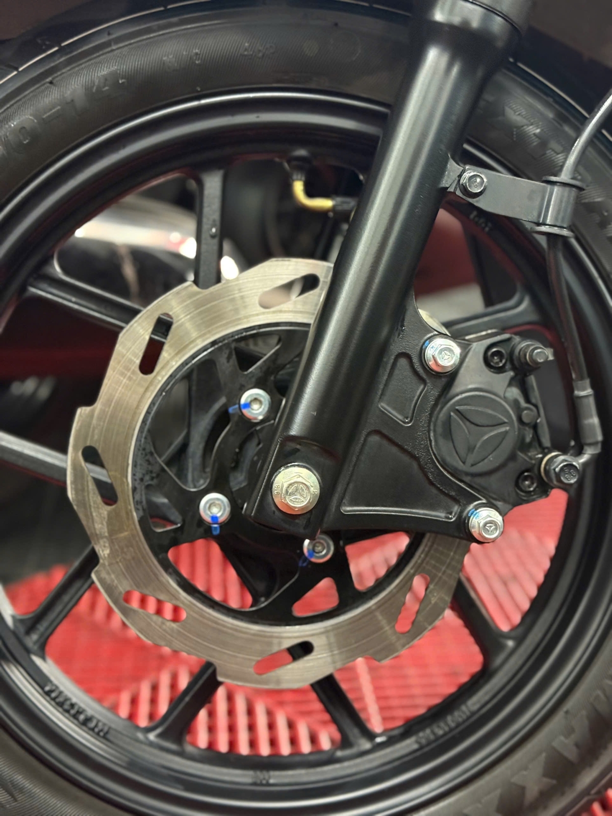 YADEA VELAX BẢN U 2 PIN 2026 4000KM 60AD-24994