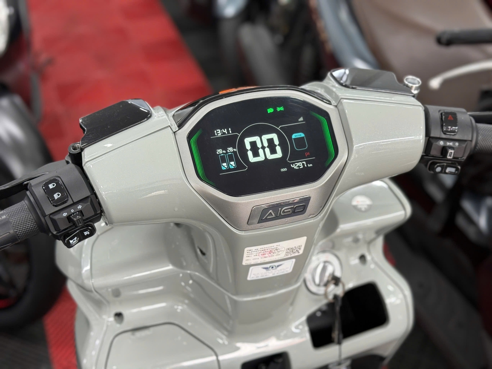 YADEA VELAX BẢN U 2 PIN 2026 4000KM 60AD-24994