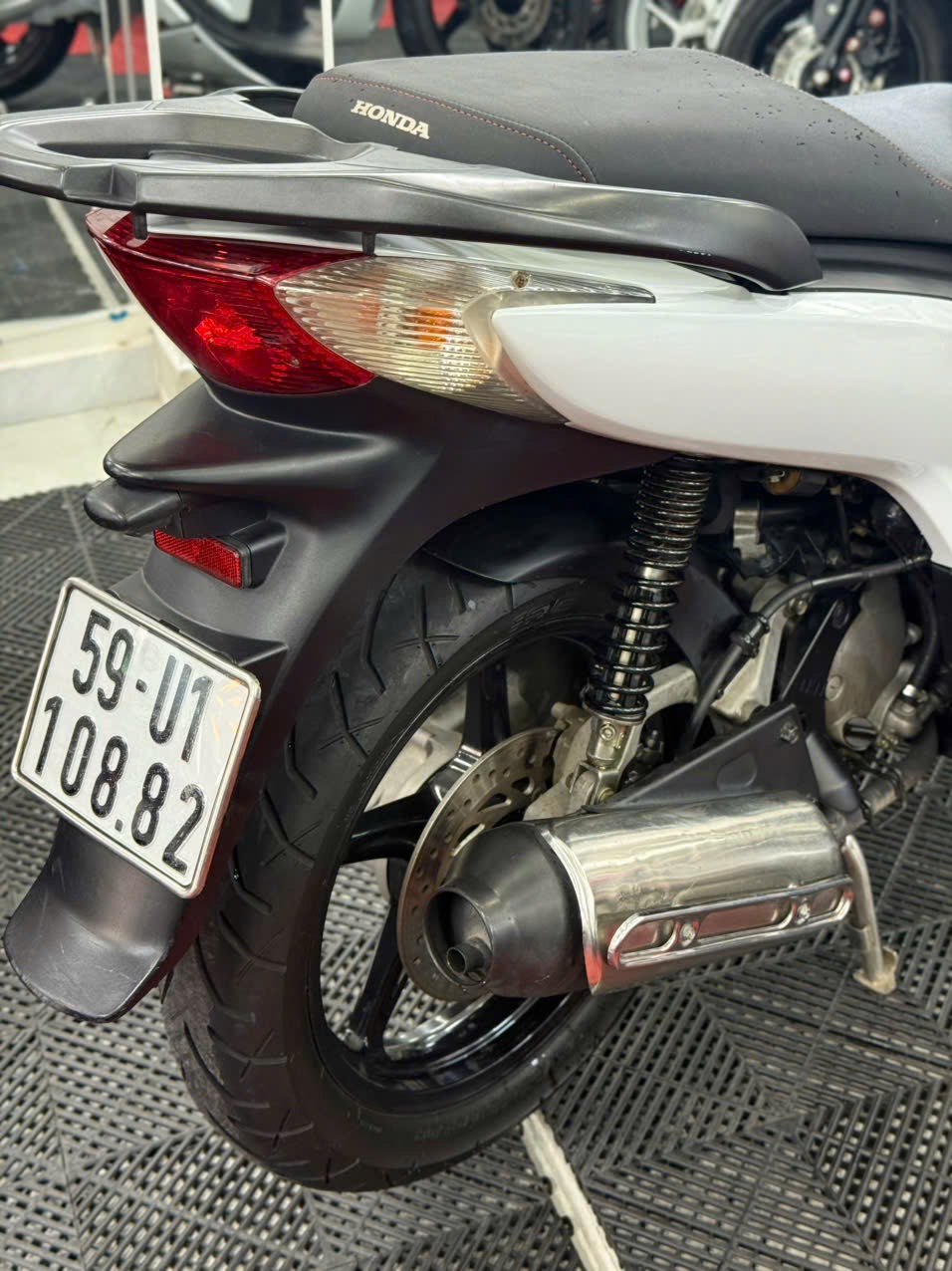 SH 150 Nhập Ý 2011 3cục 59U1-10882