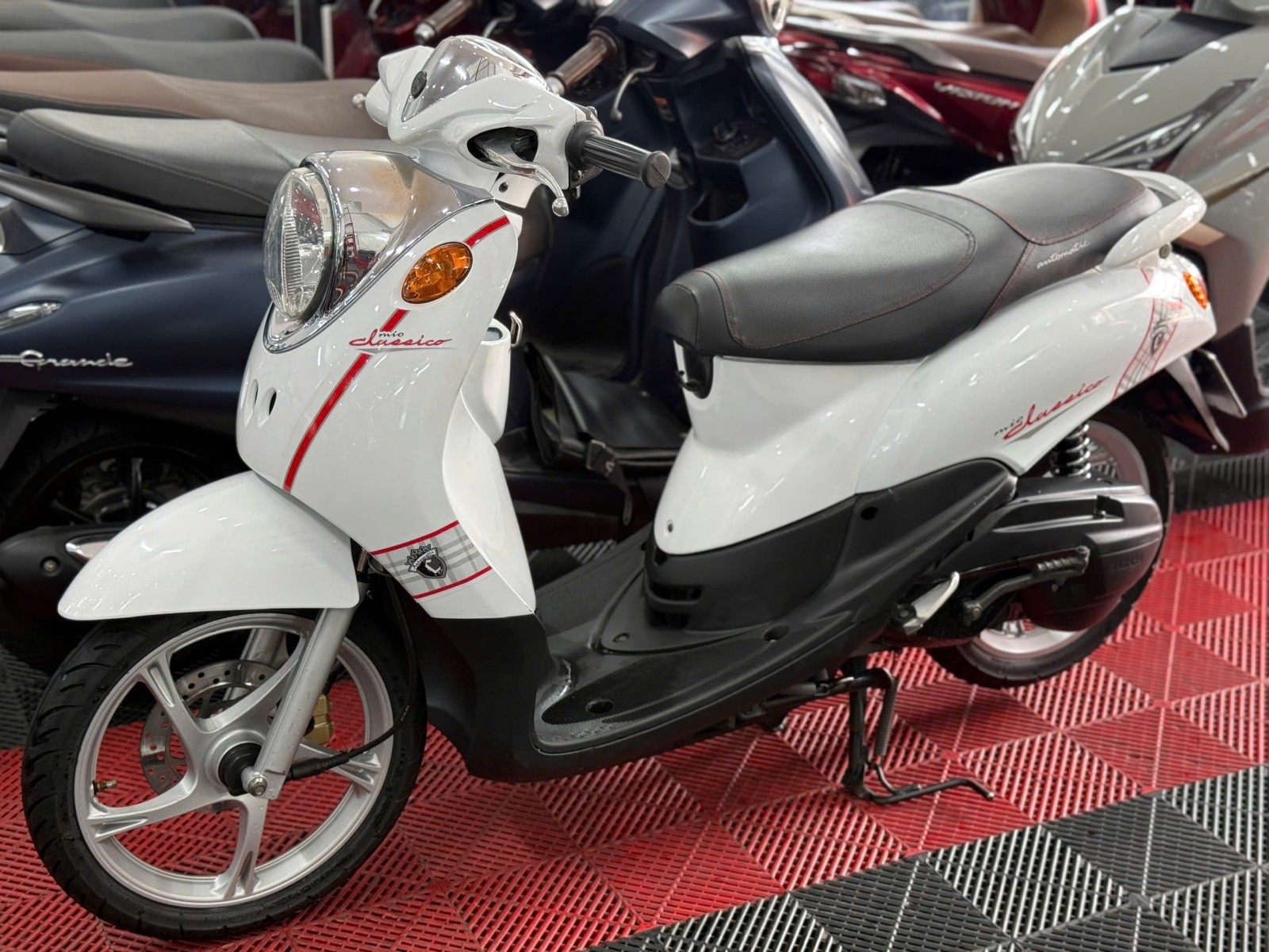 YAMAHA MIO CLASSICO 2013 59B1-18112