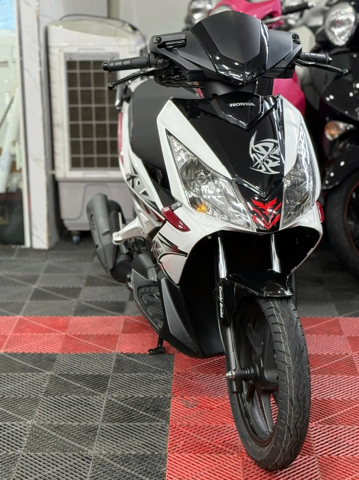 AirBlade Thái 2011 59T1-11296