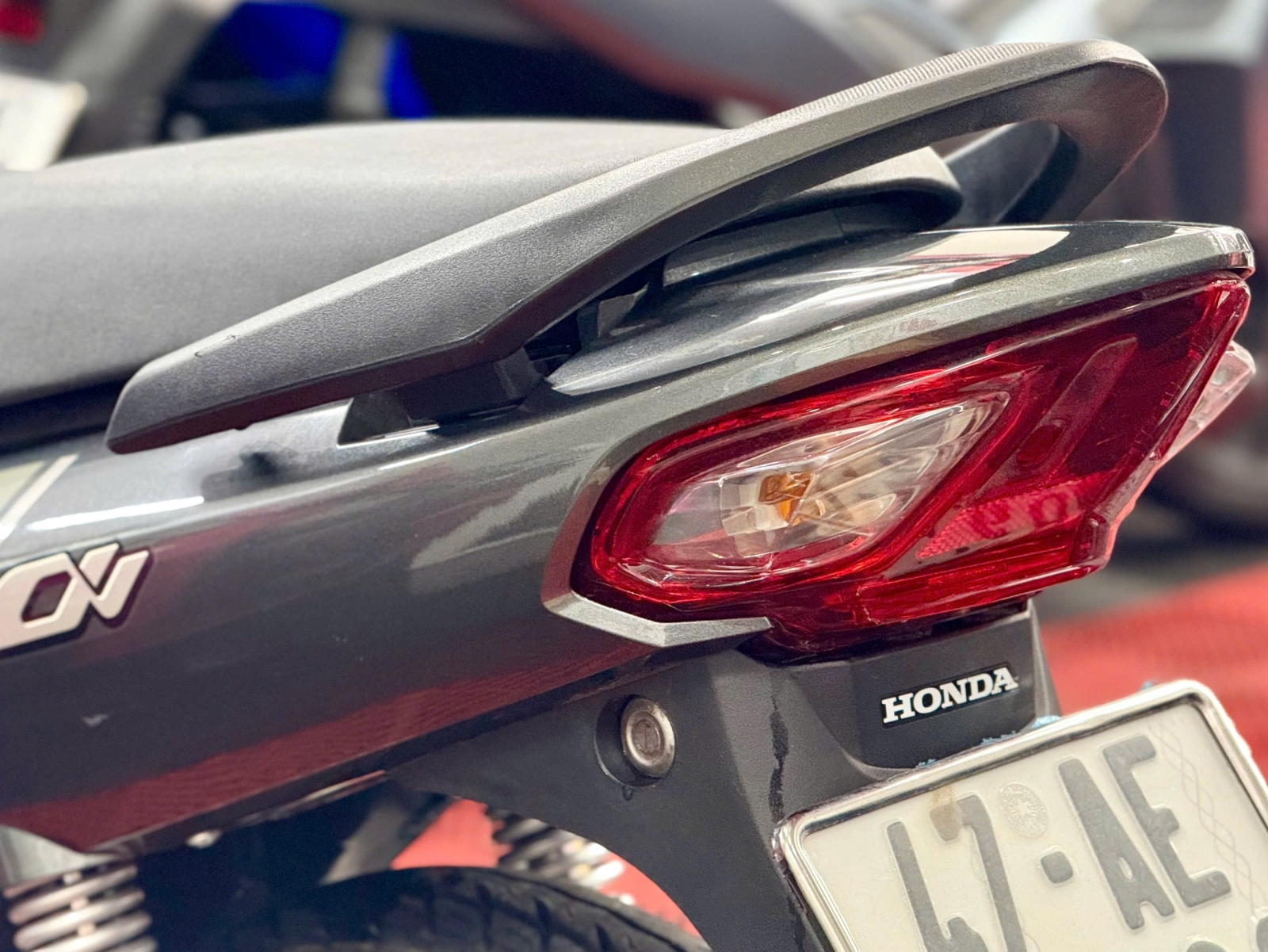 Honda Wave @ 2025 47AE-08160