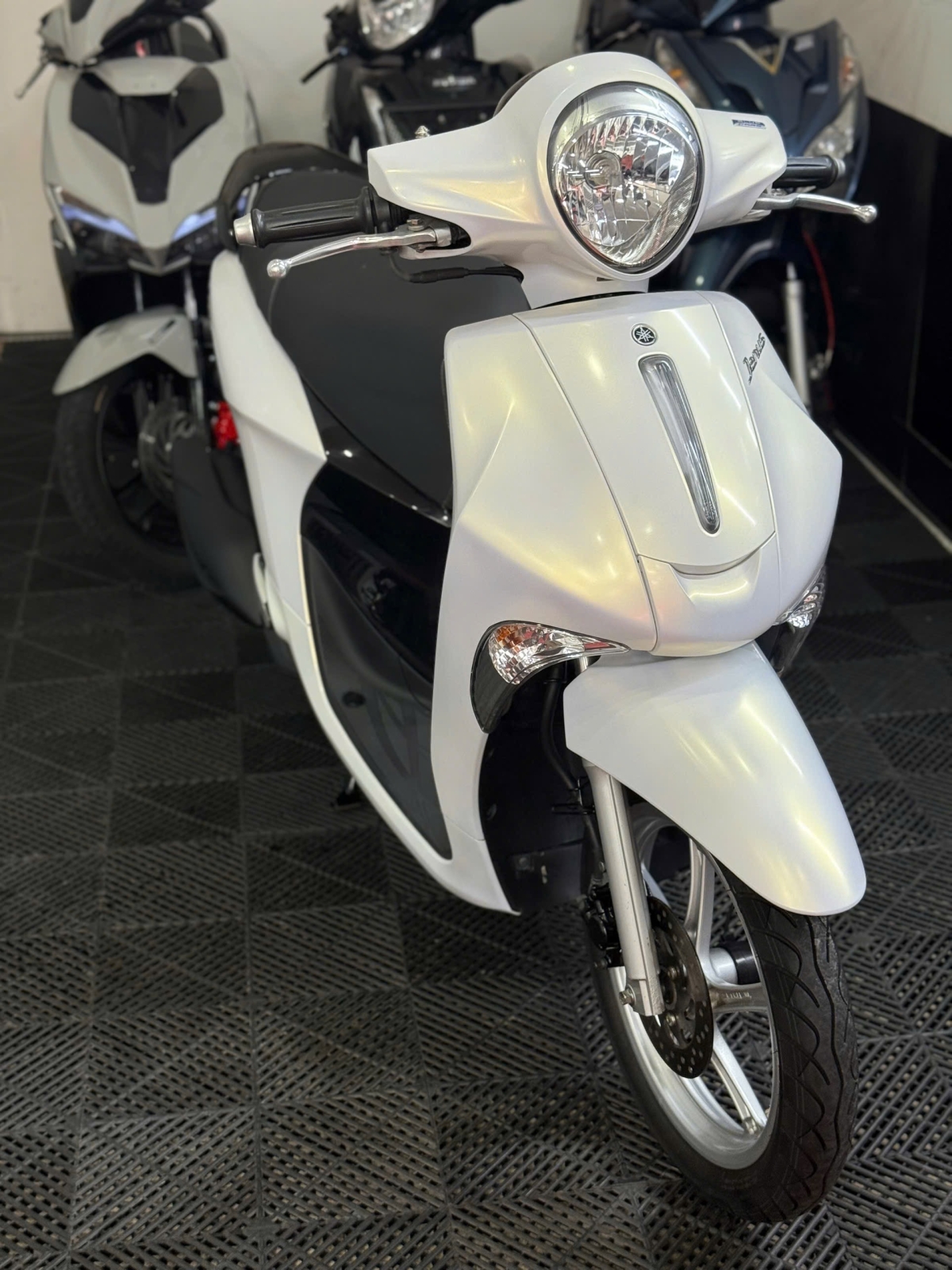 Janus 2022 Khoá chìa 59S3-60683