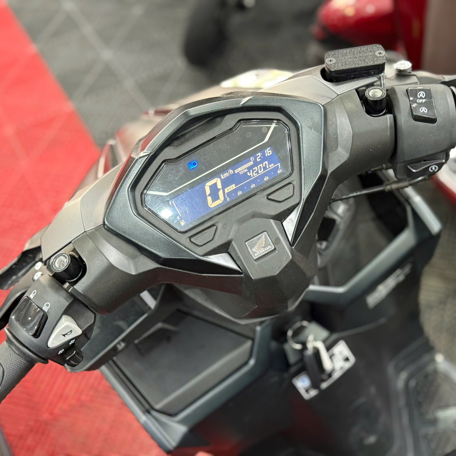 Vario 125 SMK 2026 49AA-56841