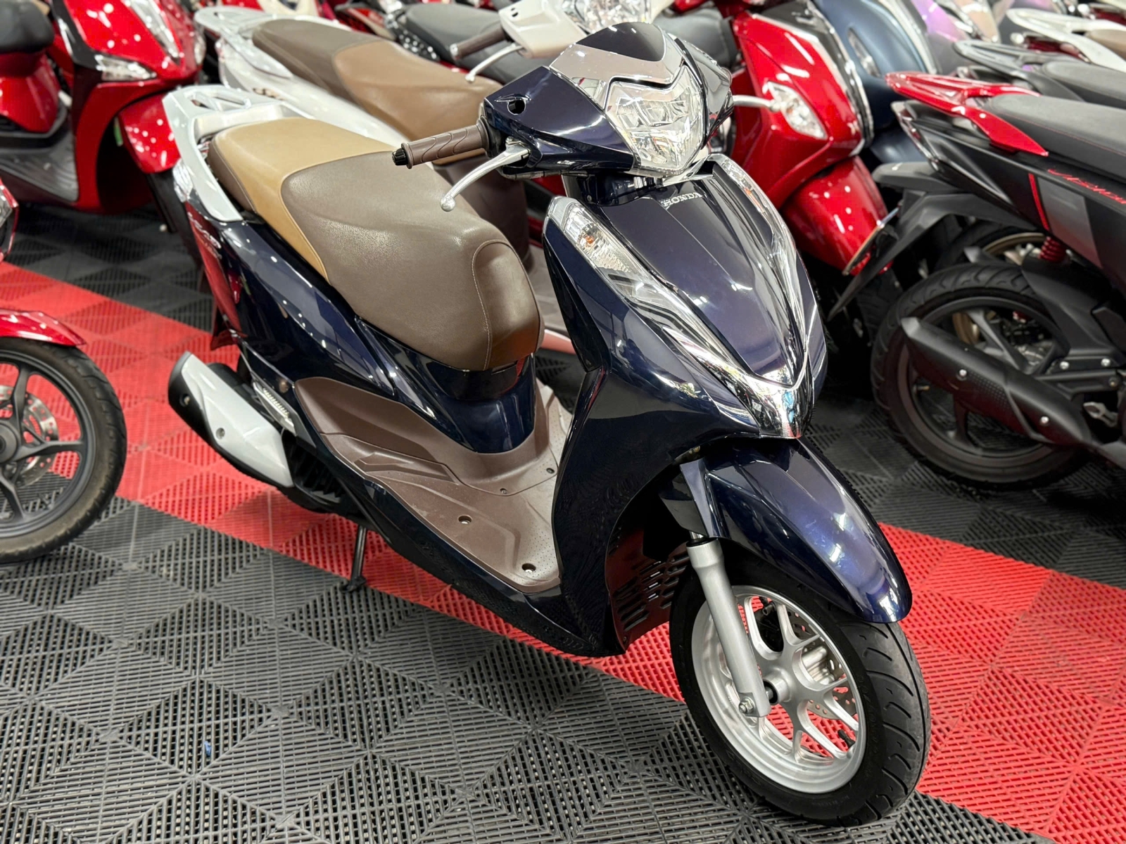 Lead 2019 Cao cấp 50X1-07775