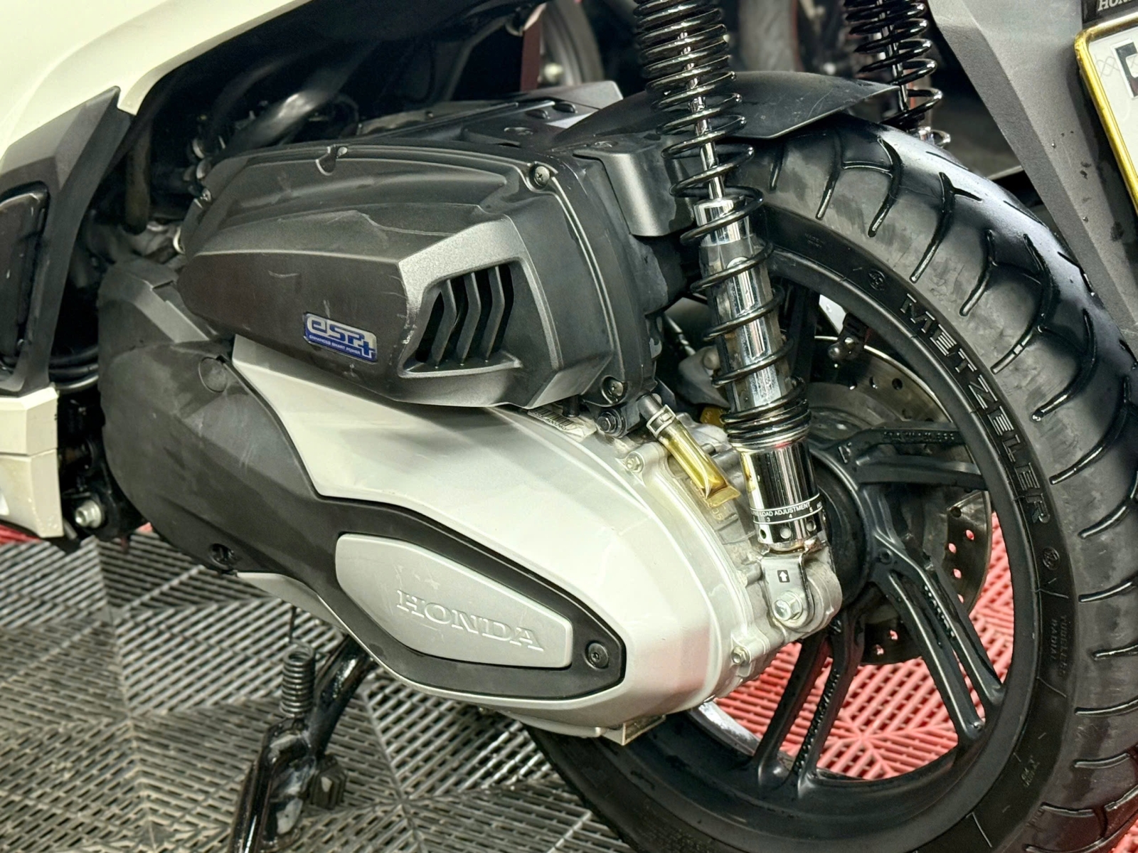 SH350i 2022 59A3-38417