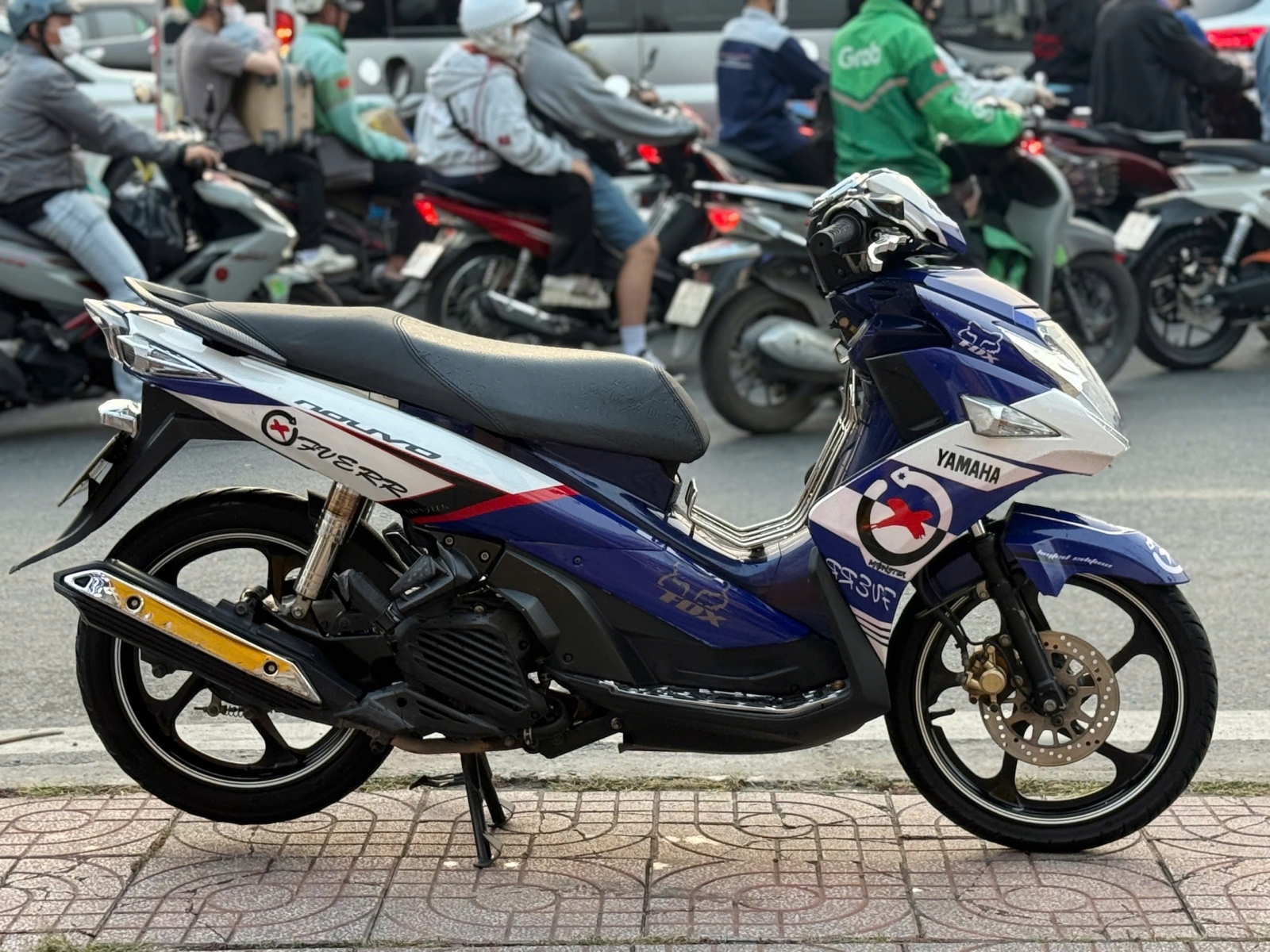 Nouvo 6 2016 77E1-42283