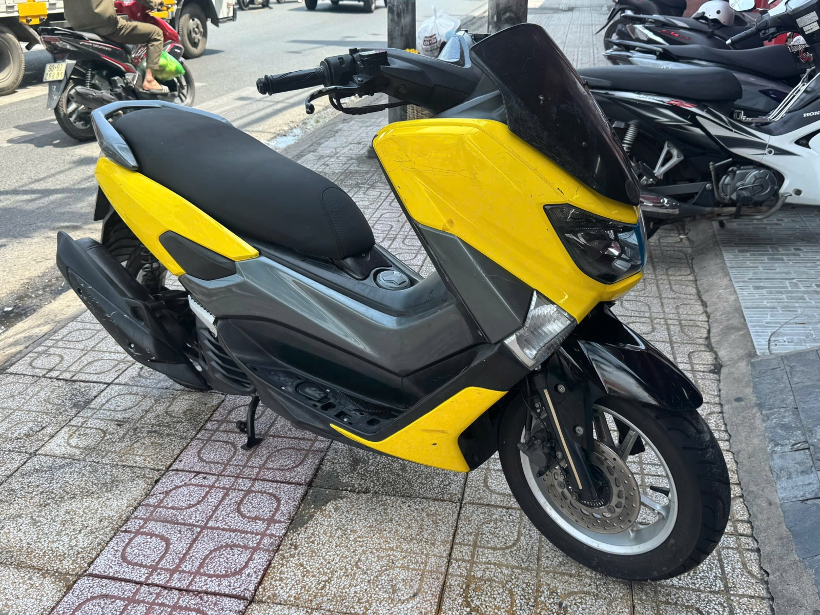 Nmax 2015 59T1-81674