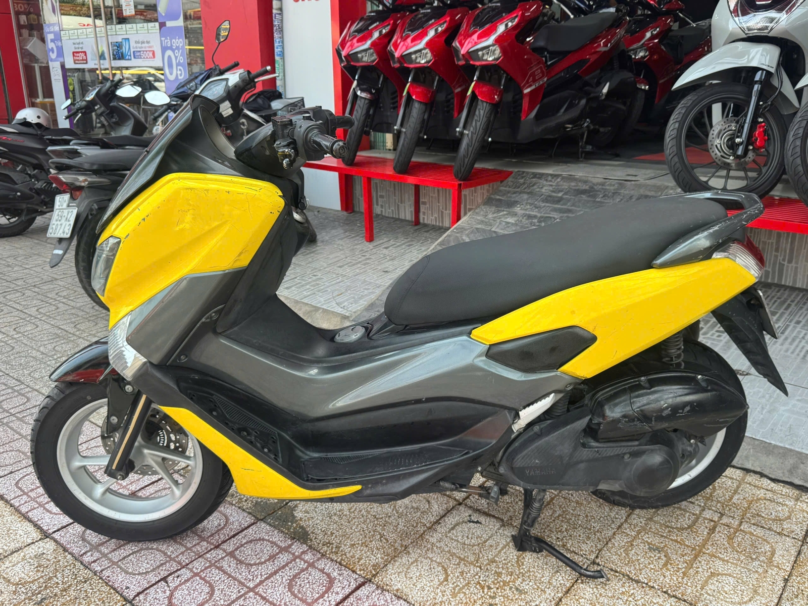 Nmax 2015 59T1-81674
