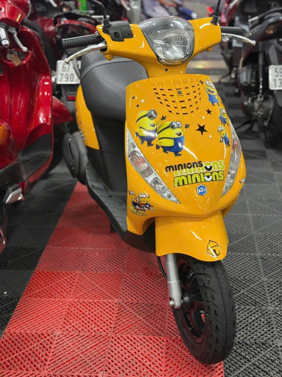 Piaggio ZIP Minion 2022 59H2-11280