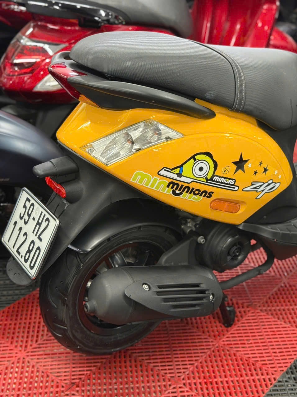 Piaggio ZIP Minion 2022 59H2-11280