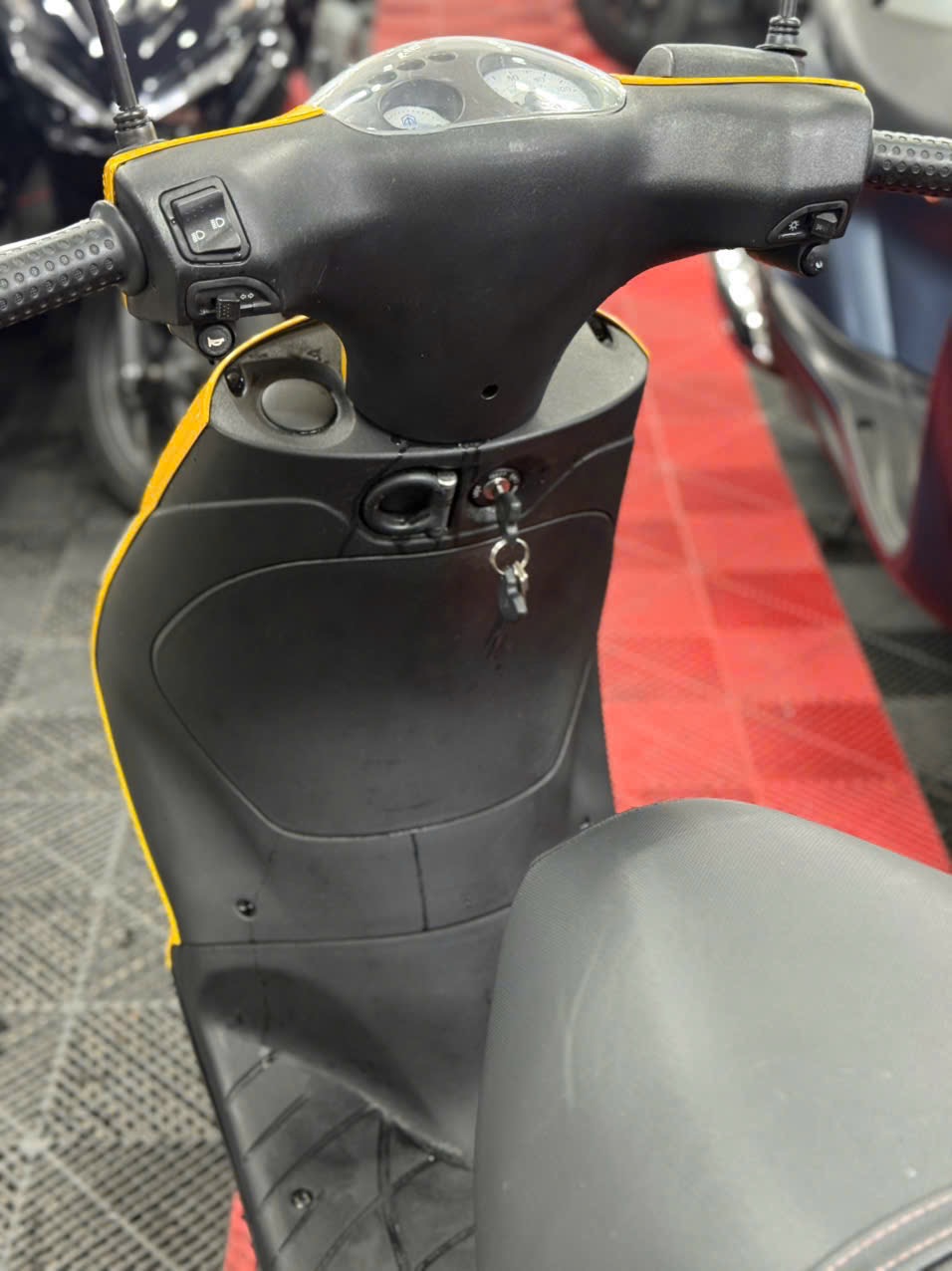 Piaggio ZIP Minion 2022 59H2-11280