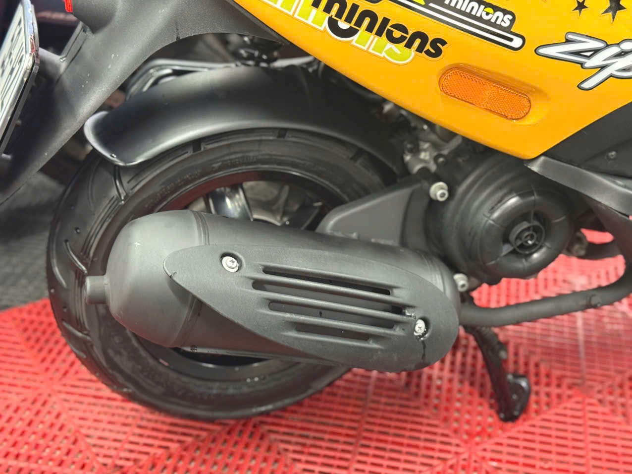 Piaggio ZIP Minion 2022 59H2-11280