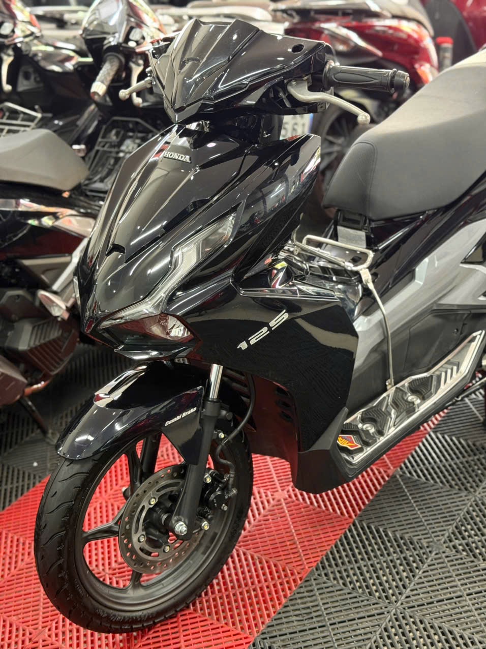 AirBlade 125 4val 2025 86AC-08018