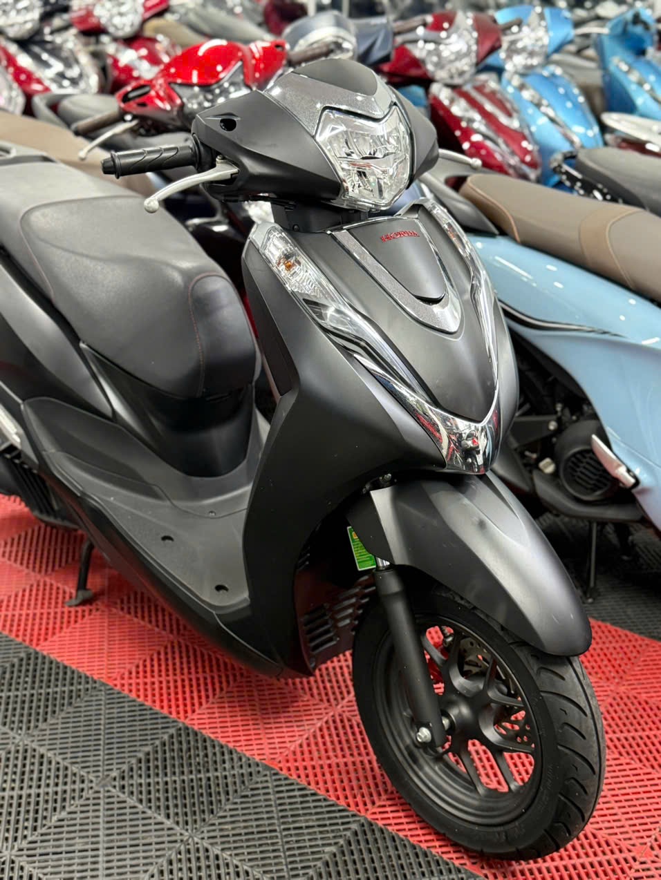 LEAD 4VAL 2022 BẢN ĐẶC BIỆT 3500KM 50AE-61573