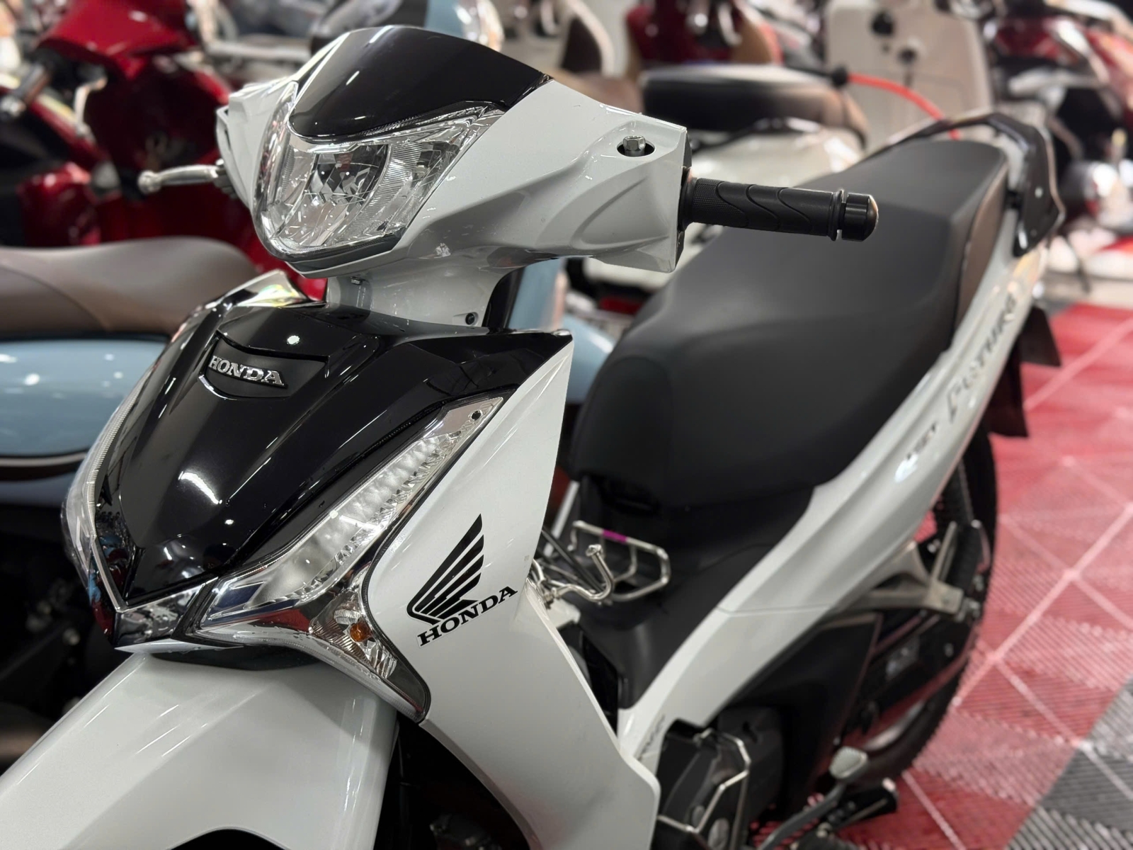 HONDA FUTURE LED 2025 2600KM 50AA-90470