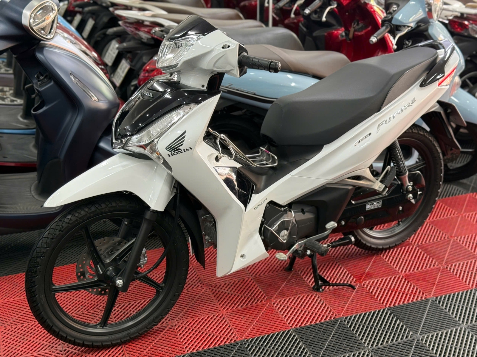 HONDA FUTURE LED 2025 2600KM 50AA-90470