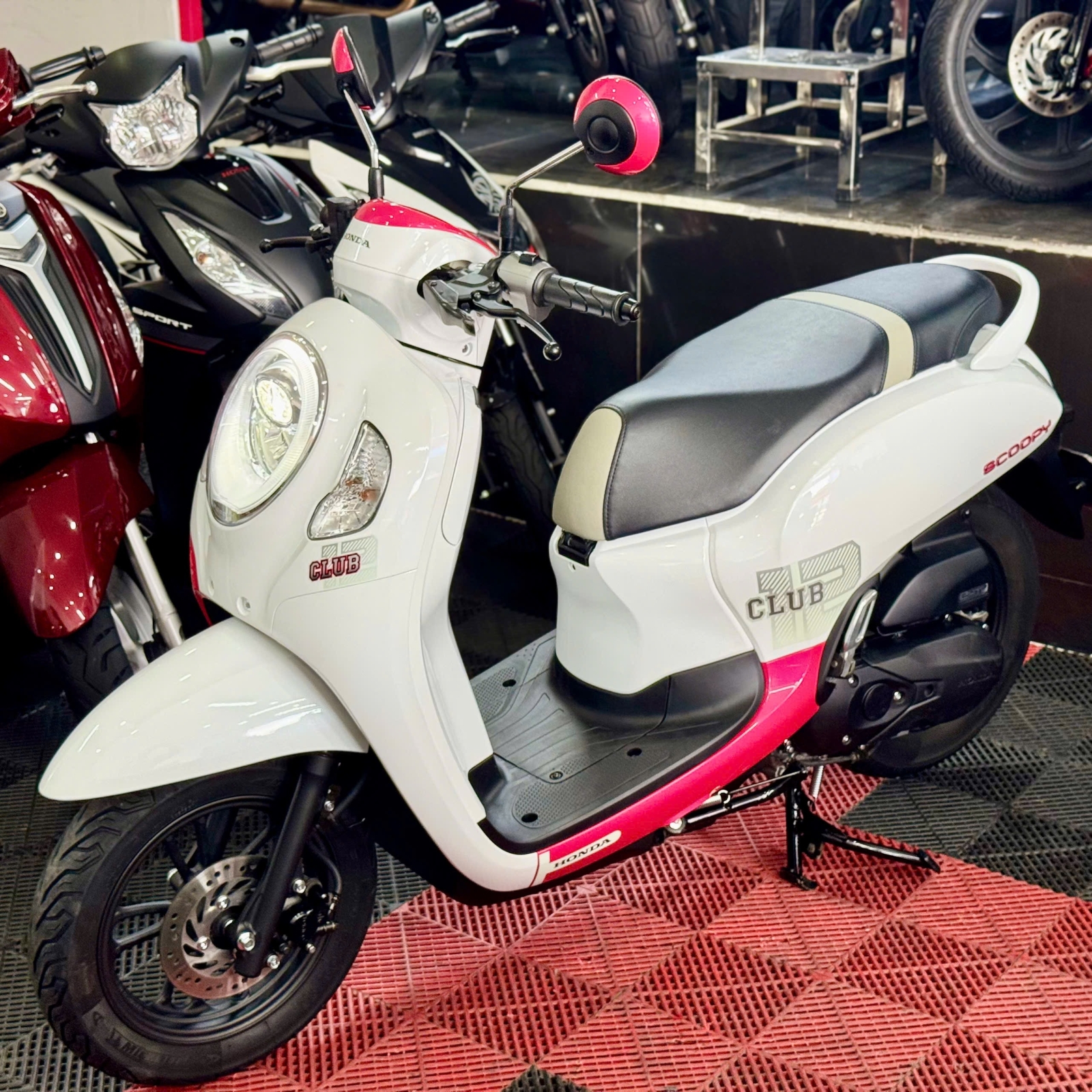 Scoopy Thailand 2021 59G2-96619
