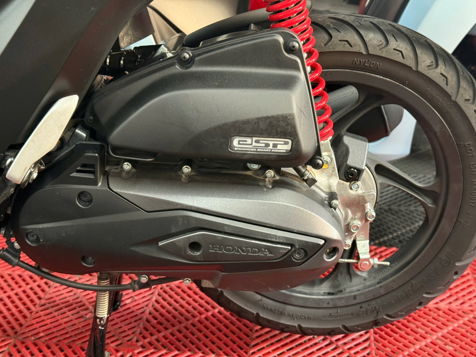 VISION BẢN THỂ THAO 2025 5000KM 92AA-40894