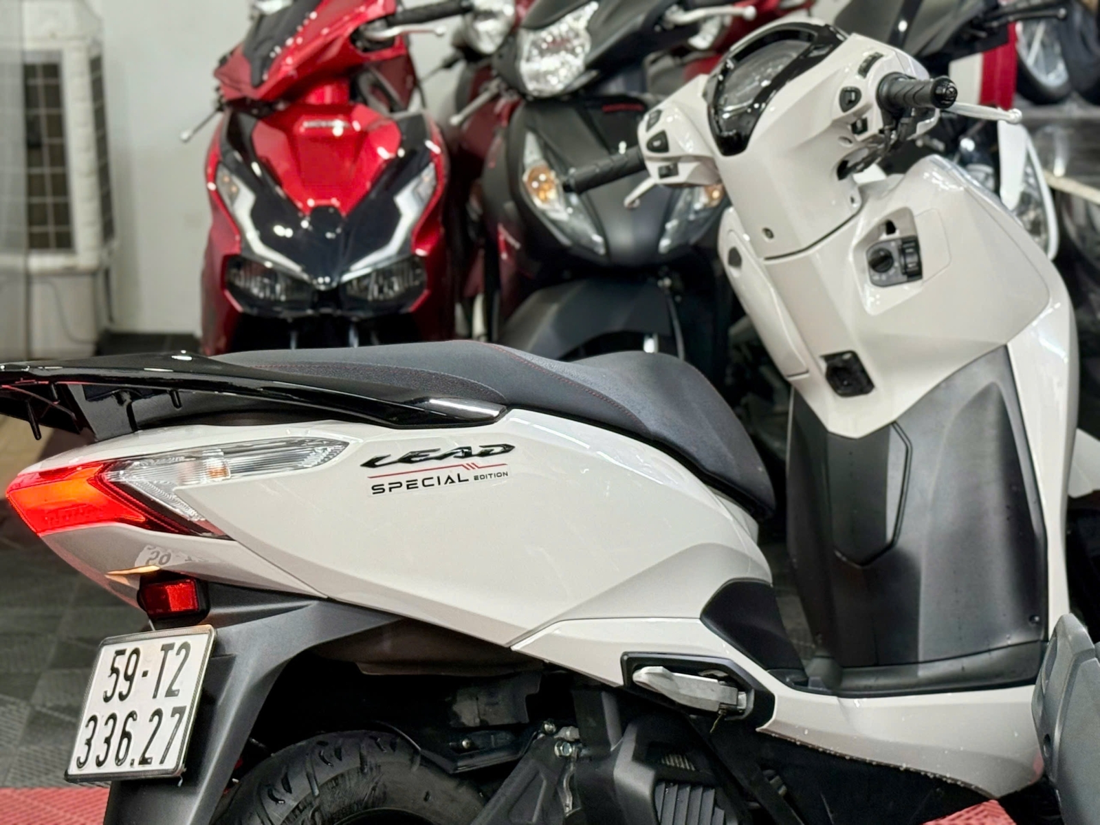 Lead 2019 59T2-33627