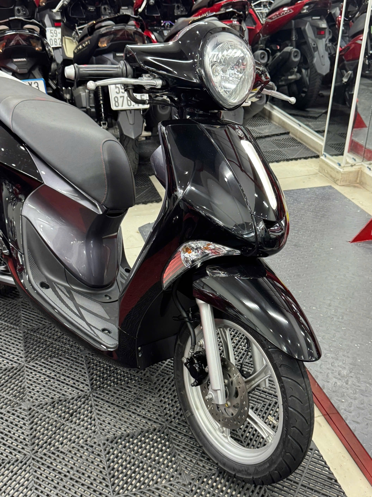 Janus 2021 Khoá Chìa 68B1-53886