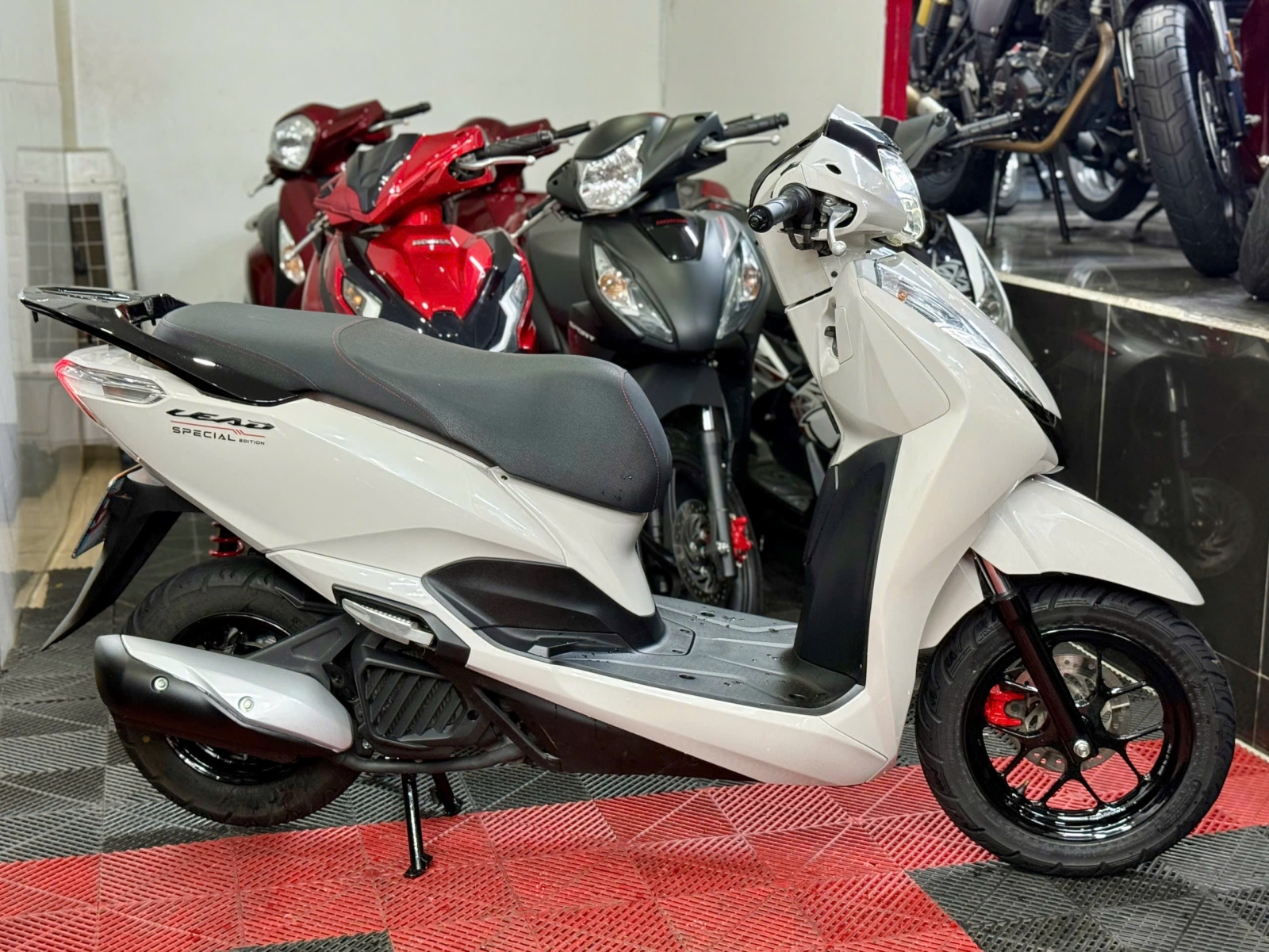 Lead 2019 59T2-33627