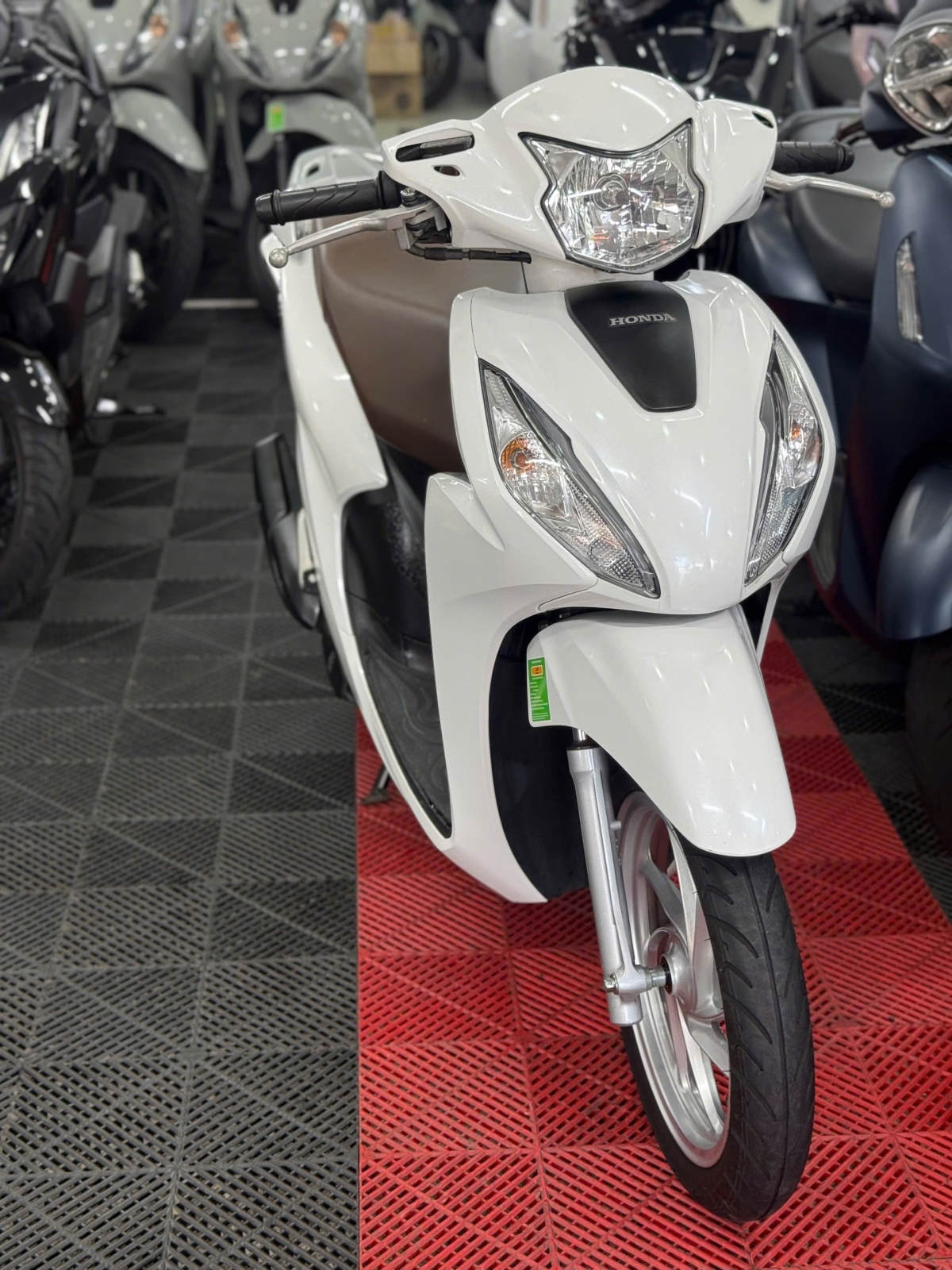 VISION 2023 BẢN CAO CẤP 7000KM 59XB-41171