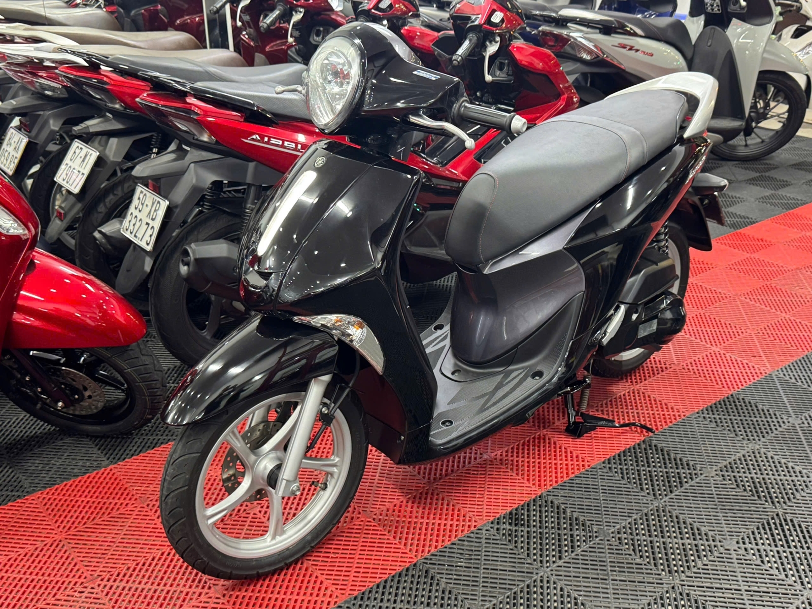 Janus 2021 Khoá Chìa 68B1-53886
