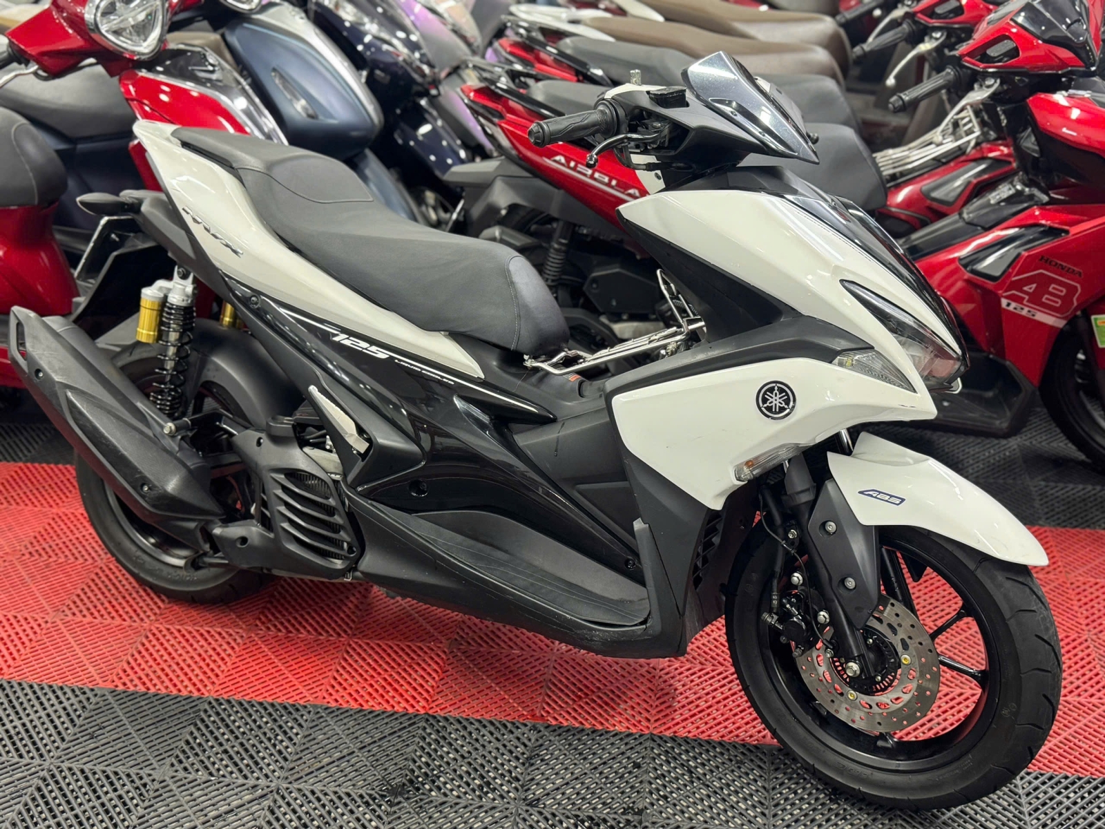 NVX 125 2017 50AA-11120