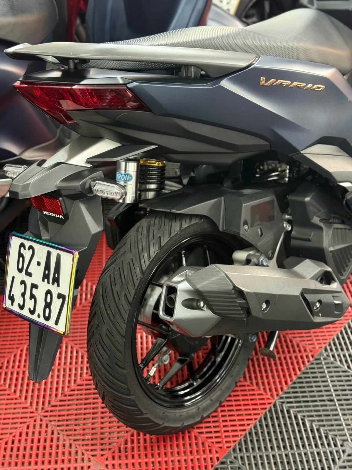VARIO 125 SMK 2025 5000KM 62AA-43587