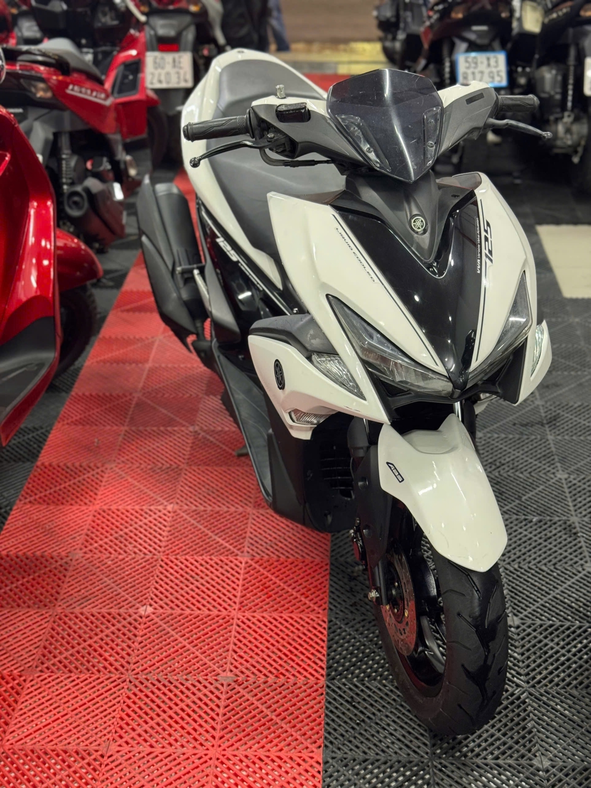 NVX 125 2017 50AA-11120