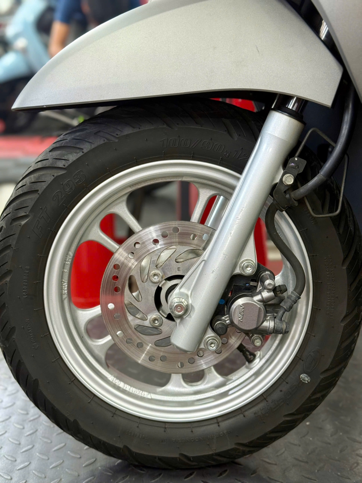 HONDA SCOOPY SMK 2022 8000KM 59V3-60068
