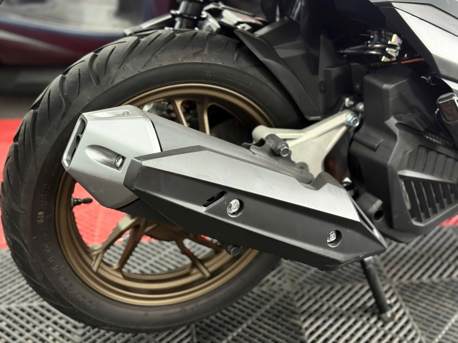 VARIO 125 SMK 2025 800KM 84B1-83413