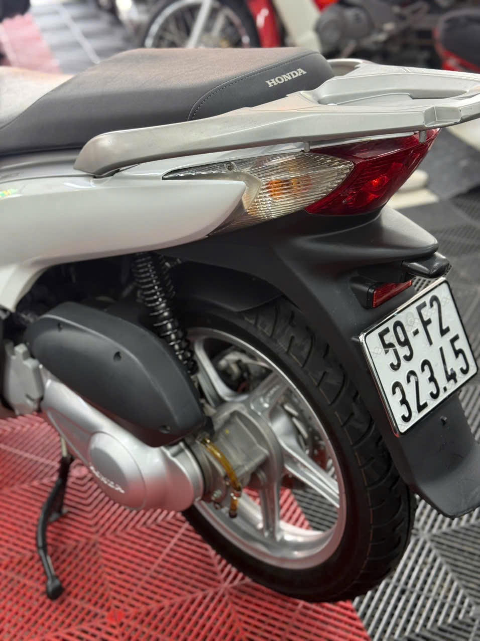 HONDA SH Ý 2010 SM 105 đầu. Máy Zin 59F2-32345