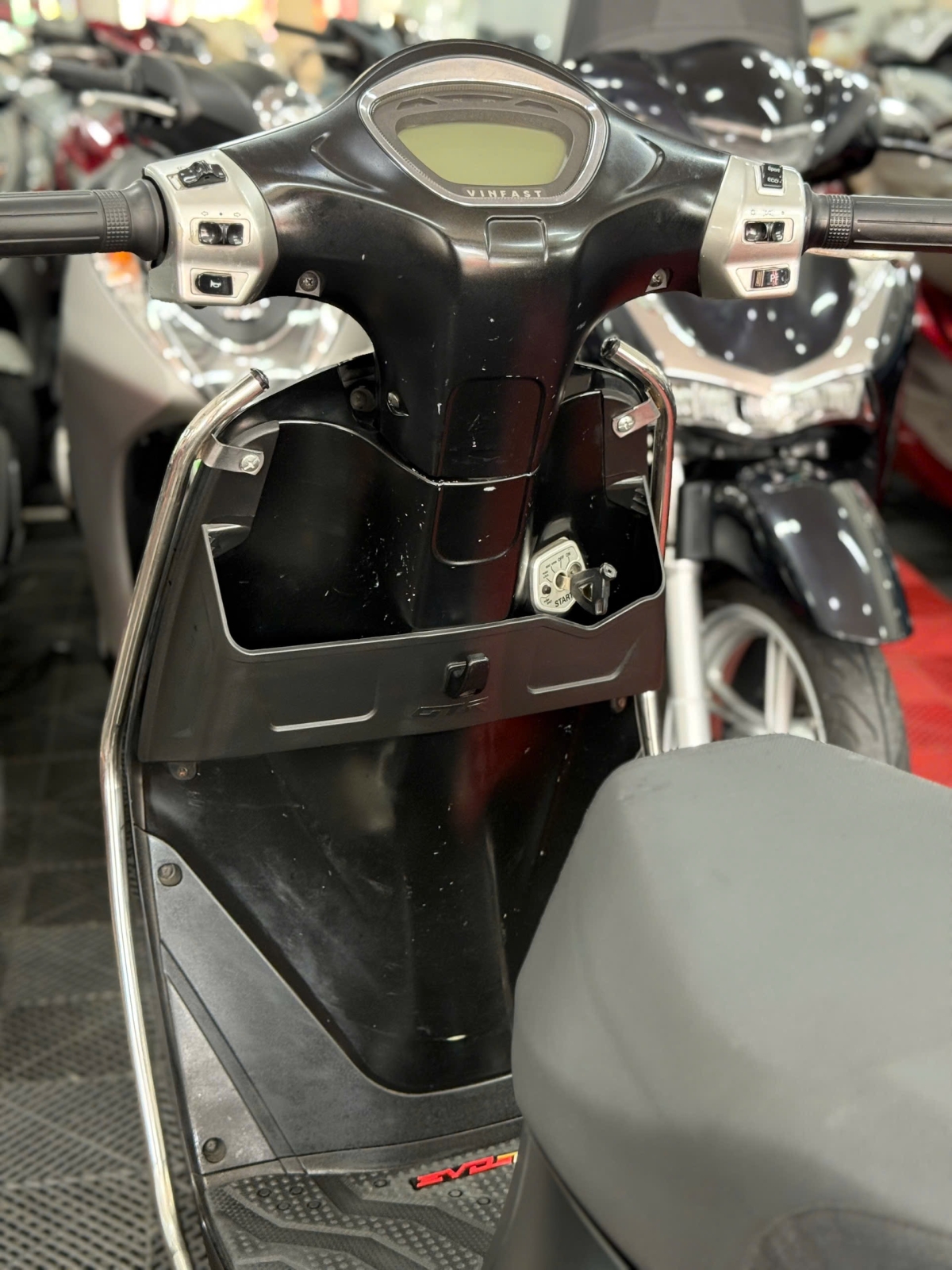 VINFAST EVO200 2022 PIN MUA 59P3-38721